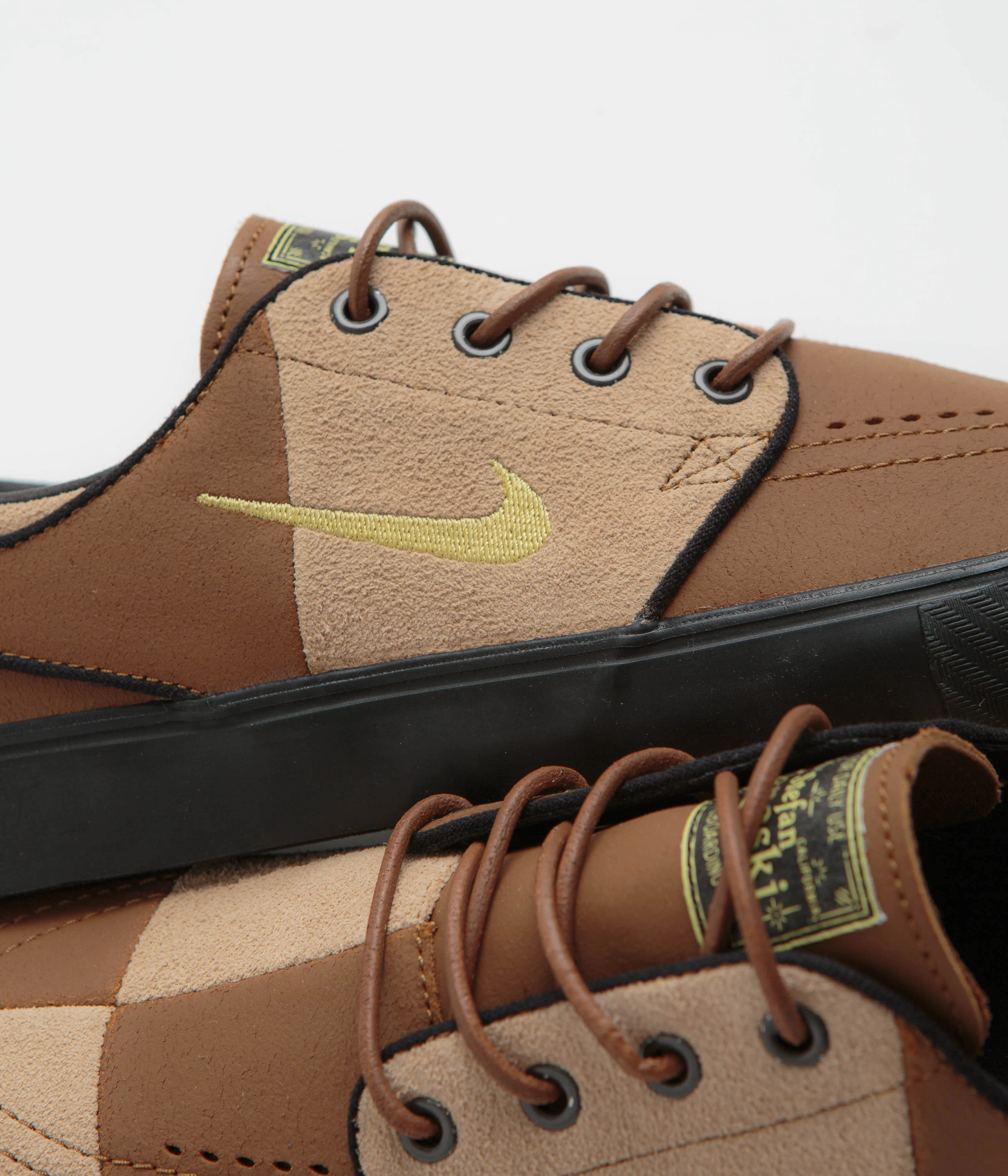 Nike SB Janoski OG+ Premium  Shoes - Light British Tan / Saturn Gold - Hemp - Black - Image 3