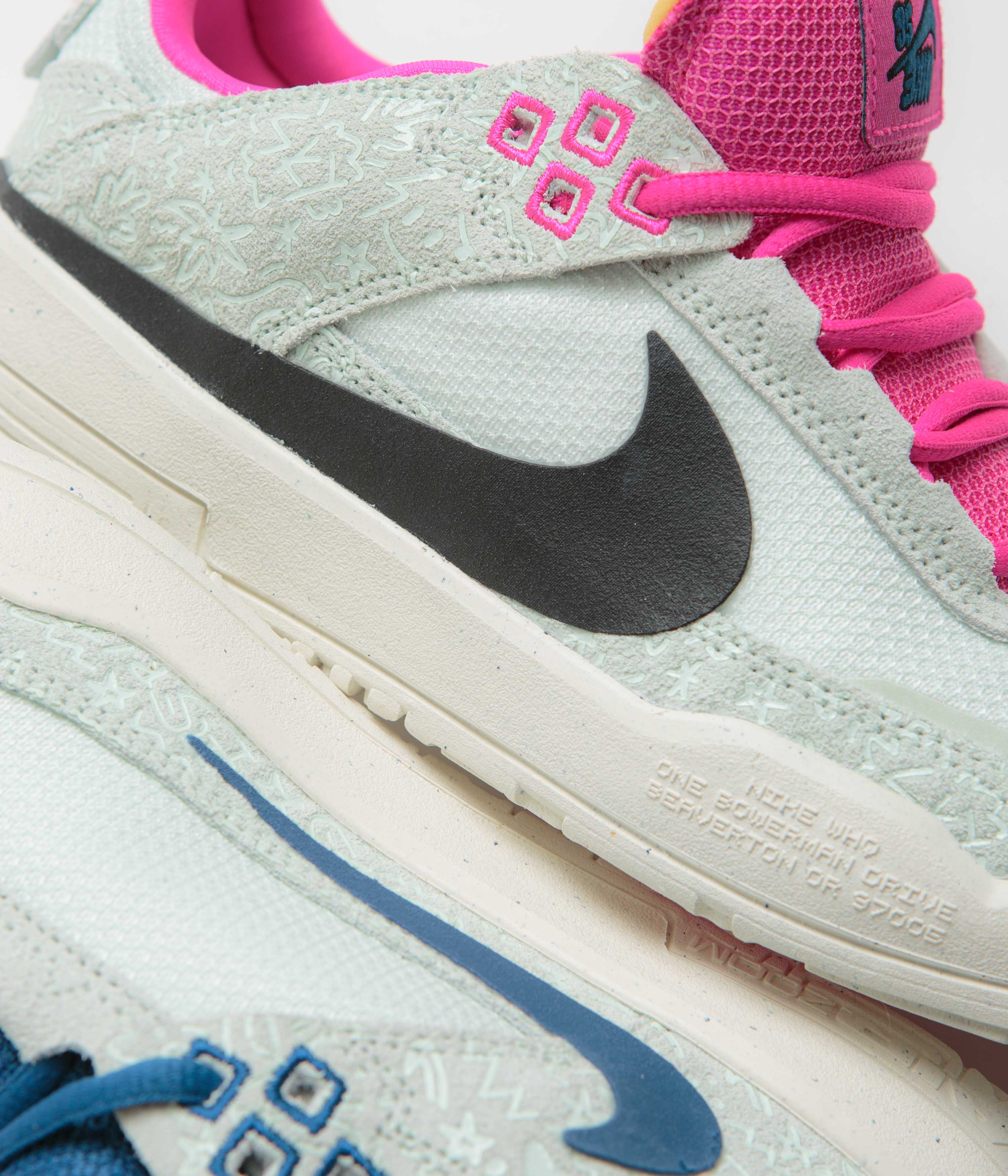 Nike SB Kids Day One Shoes - Sail / Black - Barely Green - Fierce Pink - Image 3