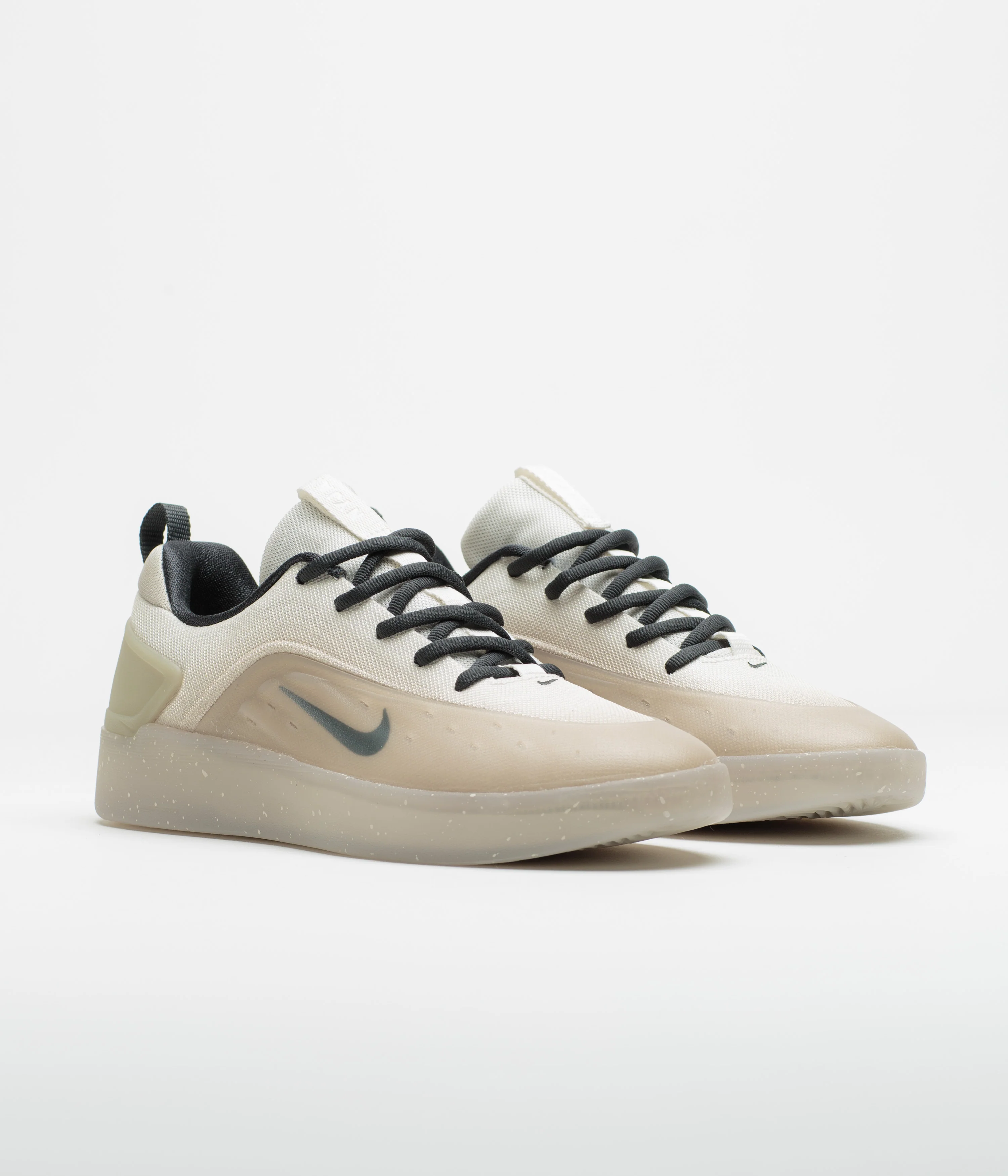 Nike SB Nyjah 4 Shoes - Desert Khaki / Dark Smoke Grey - Image 2