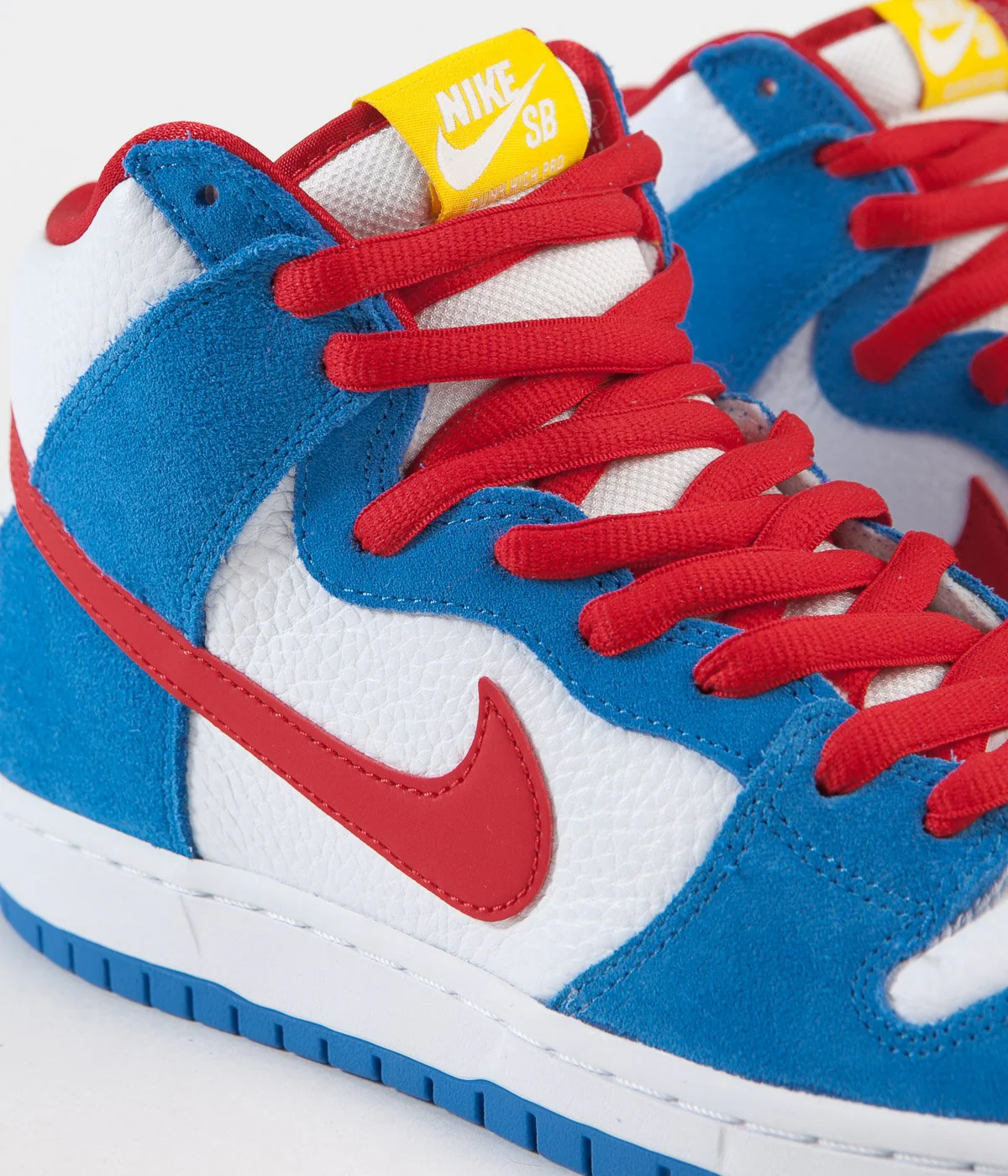 Nike SB Orange Label Dunk High Pro Shoes - Light Photo Blue / University Red - Image 3