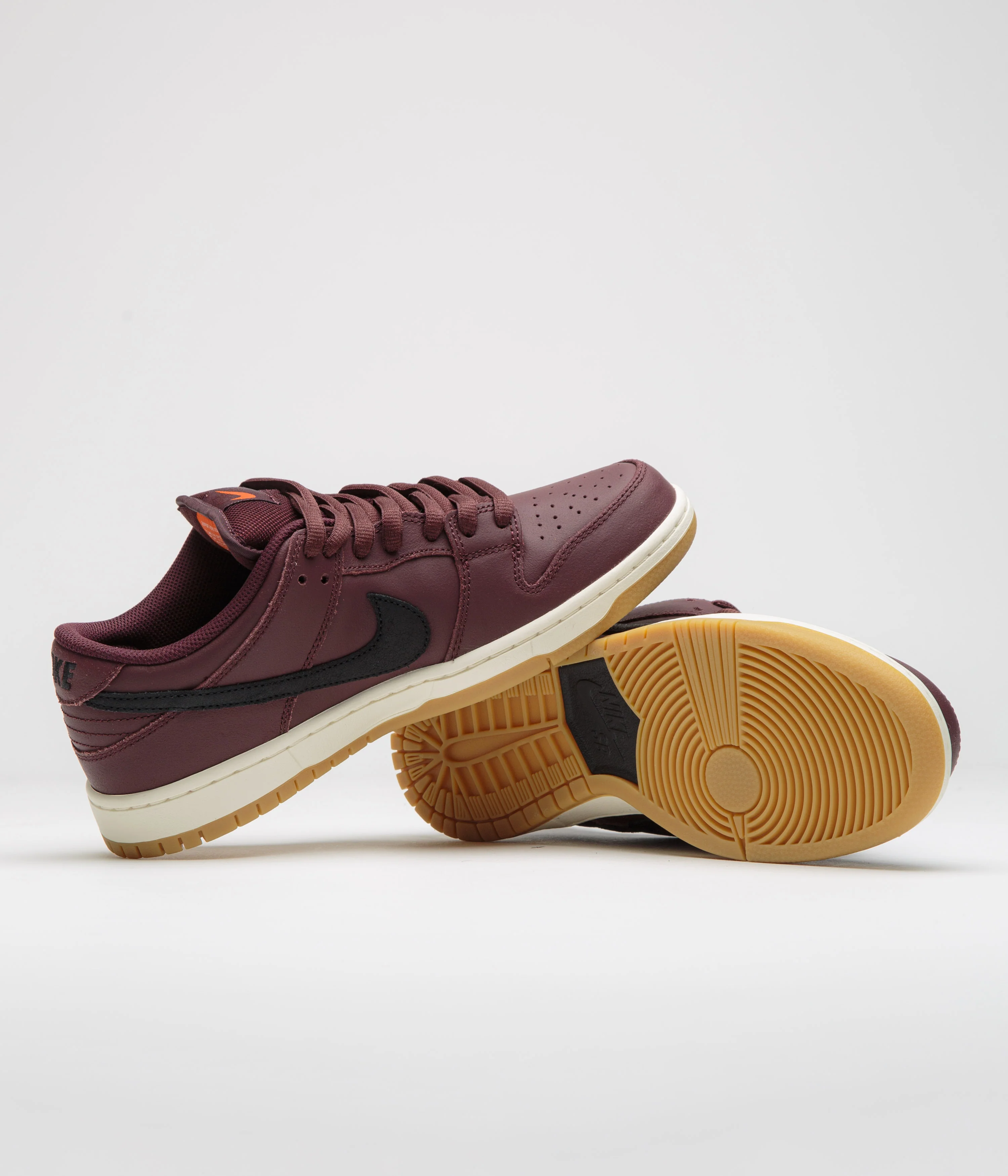 Nike SB Orange Label Dunk Low Pro Shoes - Burgundy Crush / Black - Mystic Dates - Sail - Image 5