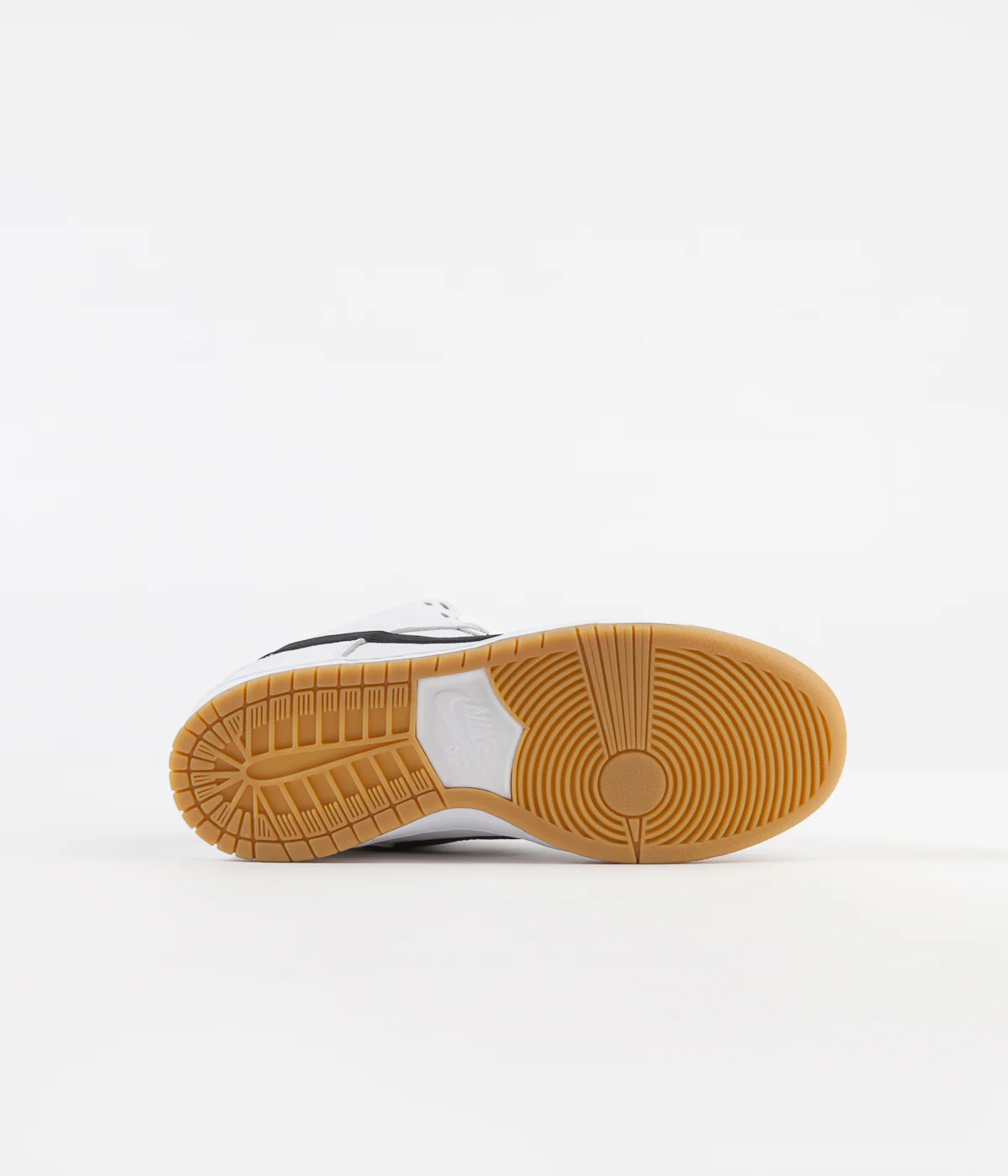Nike SB Orange Label Dunk Low Pro Shoes - White / Black - Gum - Image 6