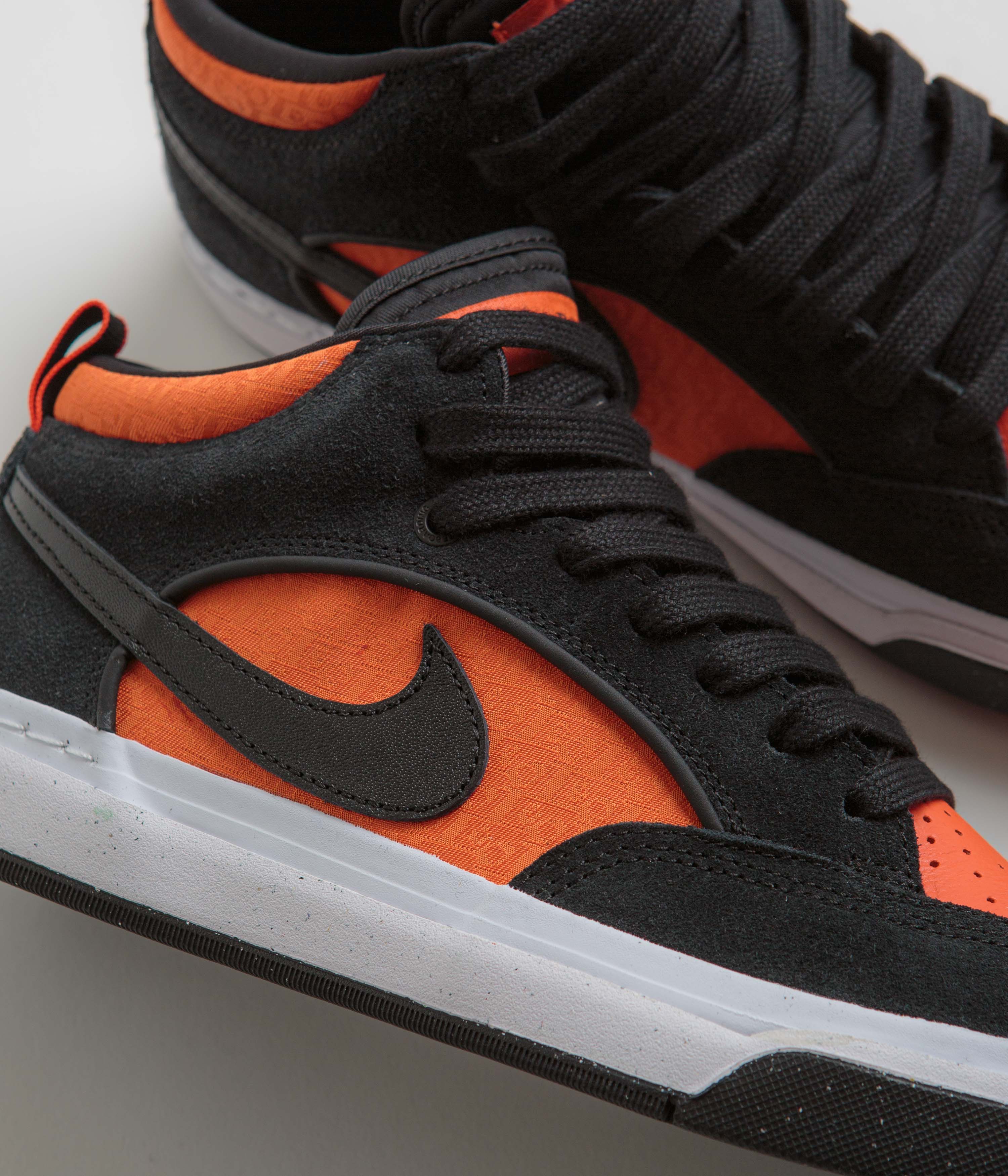 Nike SB React Leo Shoes - Black / Black - Orange - Electro Orange - Image 3