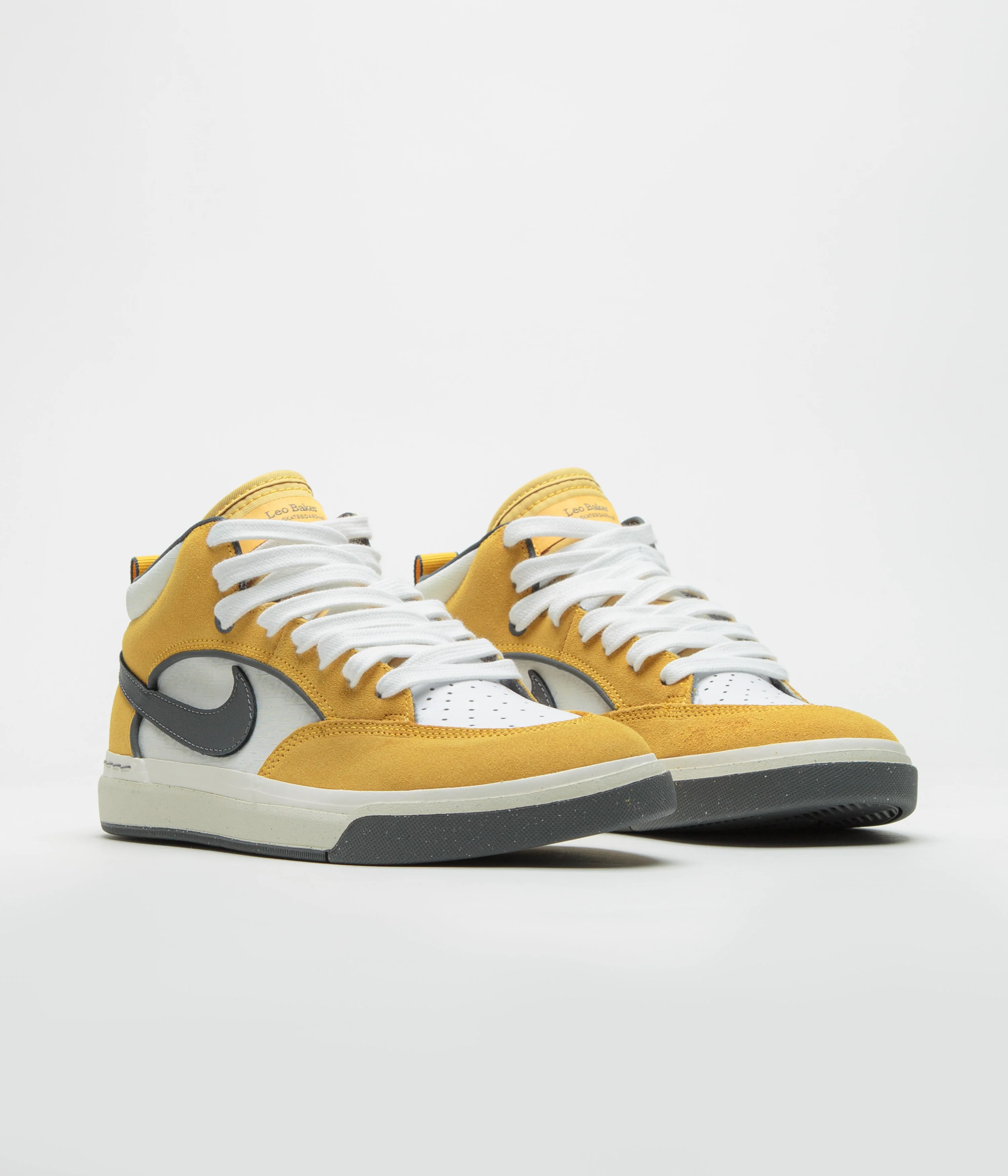 Nike SB React Leo Shoes - University Gold / Dark Grey - Image 2