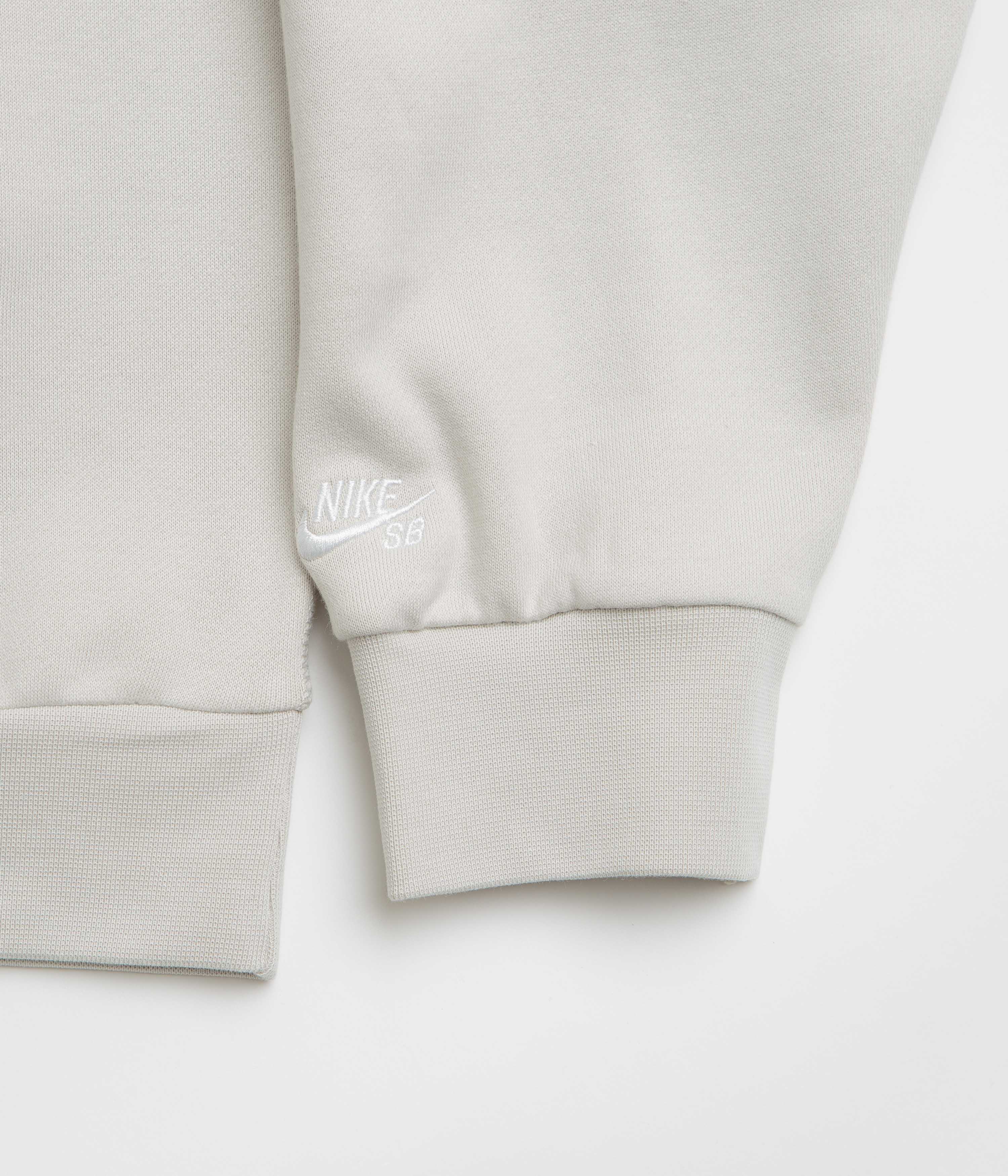 Nike SB Slider Crewneck Sweatshirt - Light Bone / White - Image 4