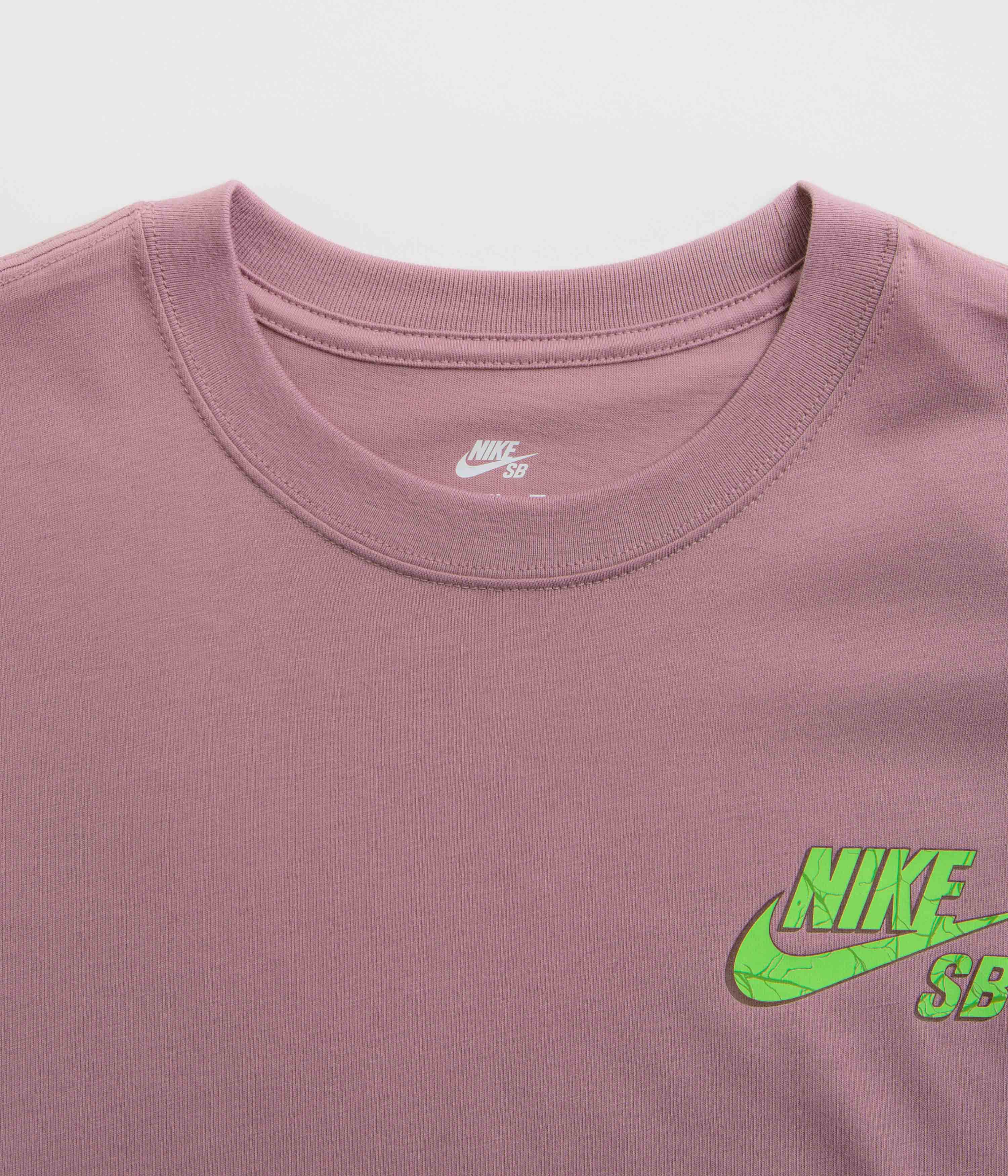 Nike SB Spider T-Shirt - Plum Dust - Image 4