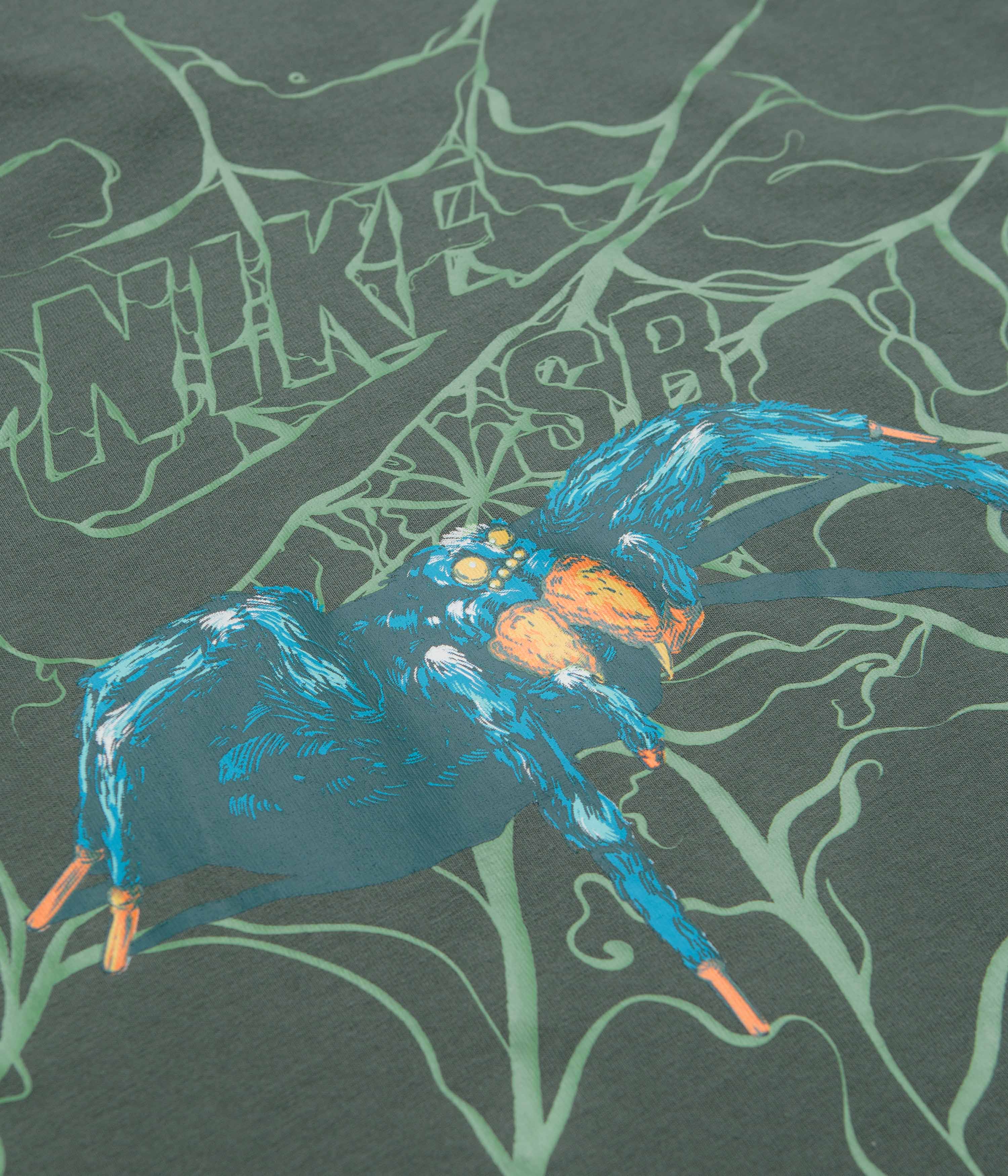 Nike SB Spider T-Shirt - Vintage Green - Image 5
