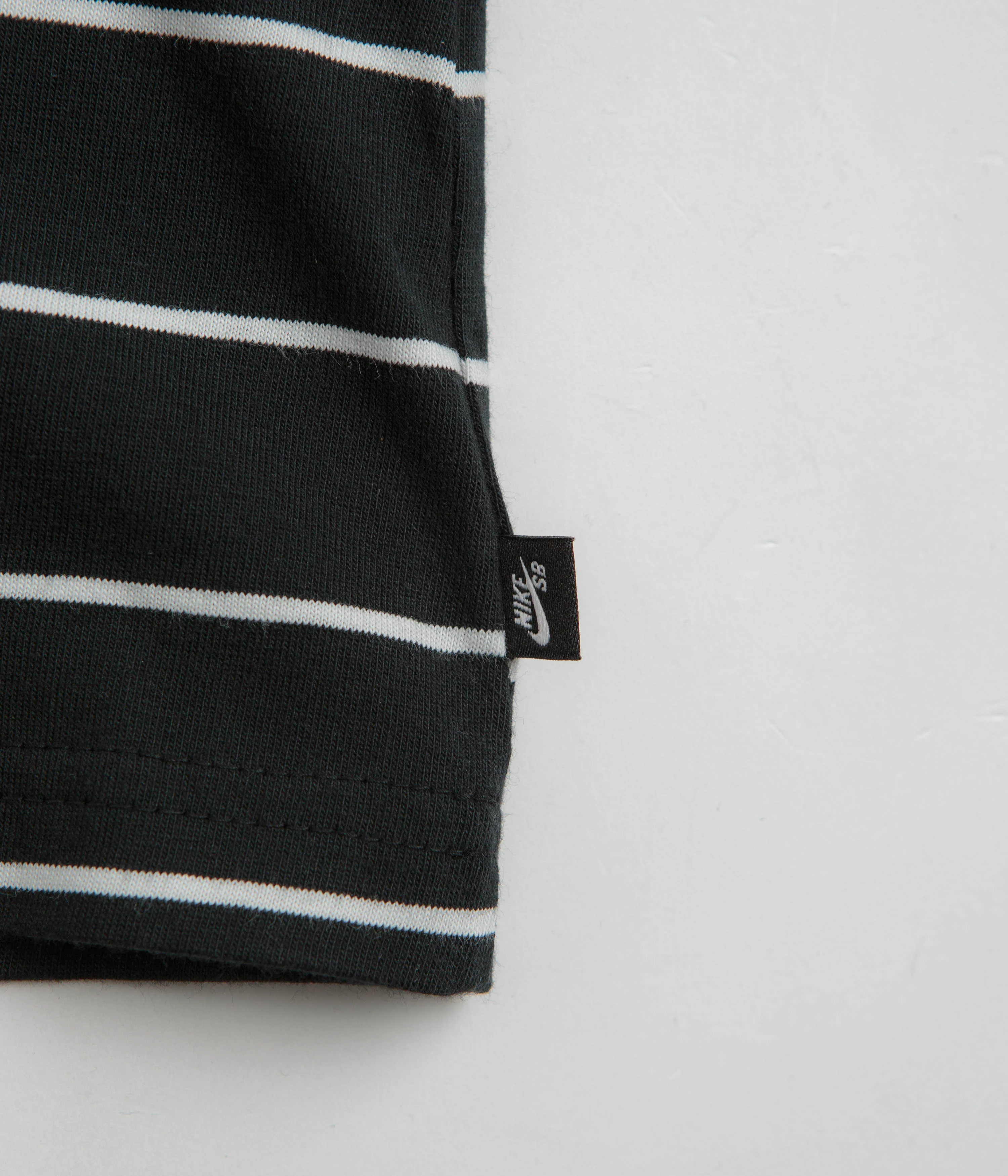 Nike SB Stripe T-Shirt - Black - Image 4