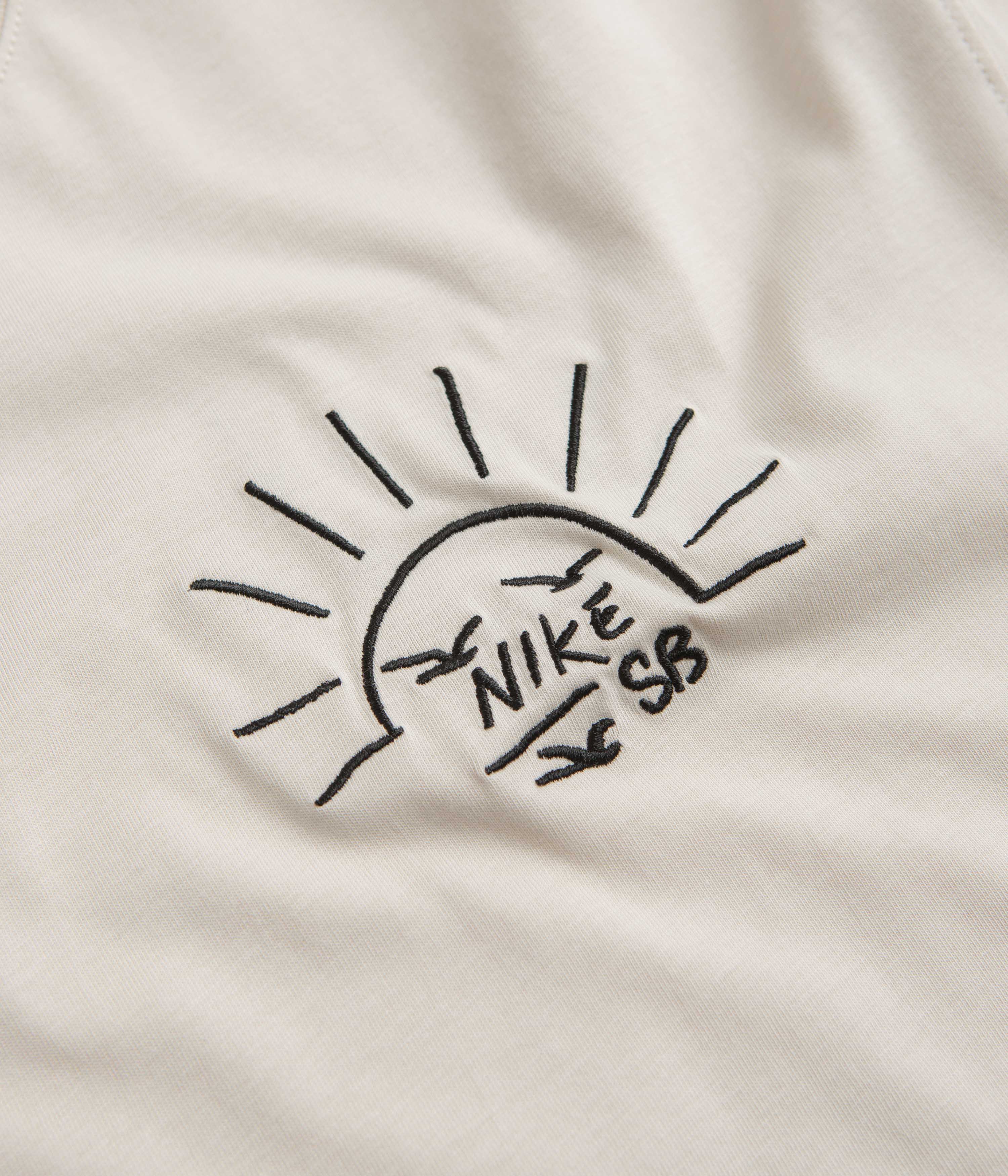 Nike SB Train Moniker T-Shirt - Light Orewood Brown - Image 3