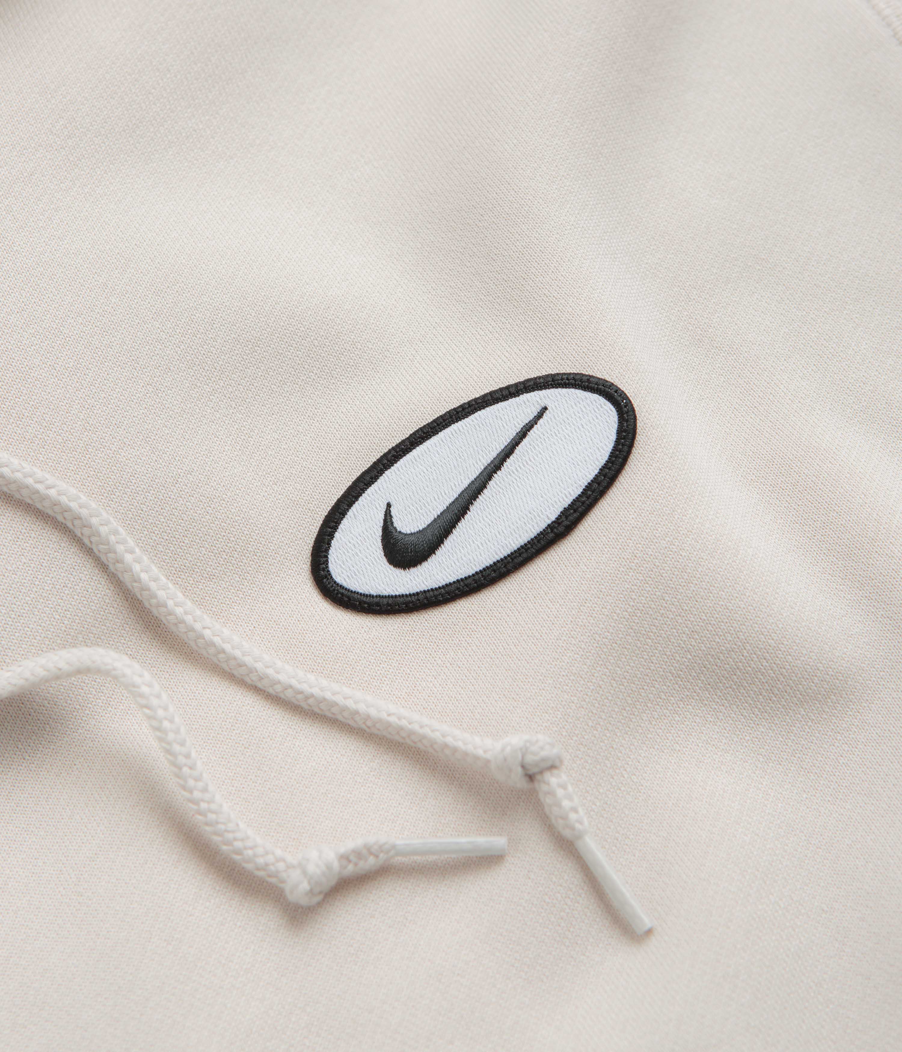 Nike SB Truckin Hoodie - Light Orewood Brown - Image 4