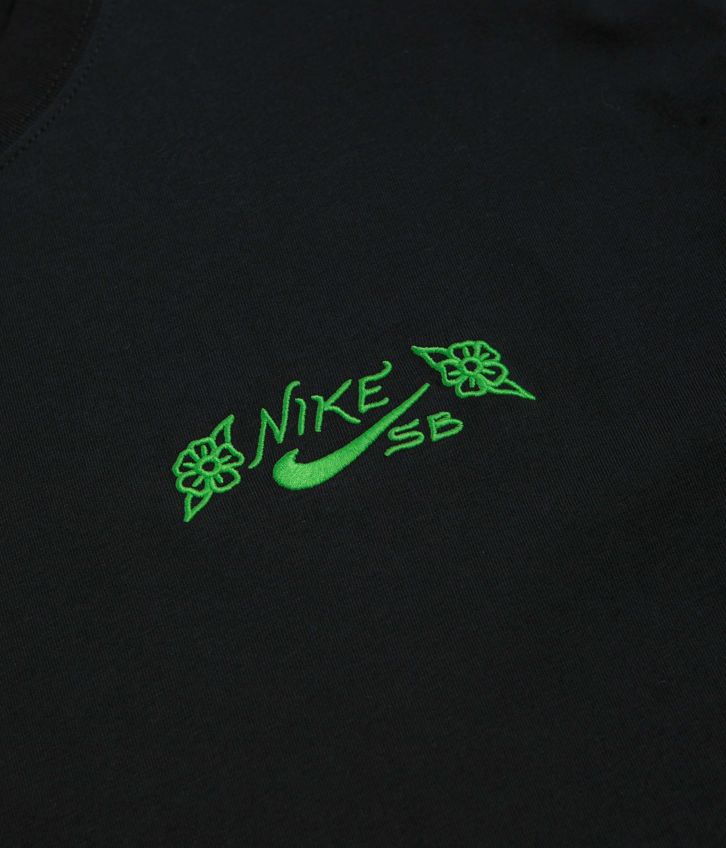 Nike SB Vase T-Shirt - Black - Image 4
