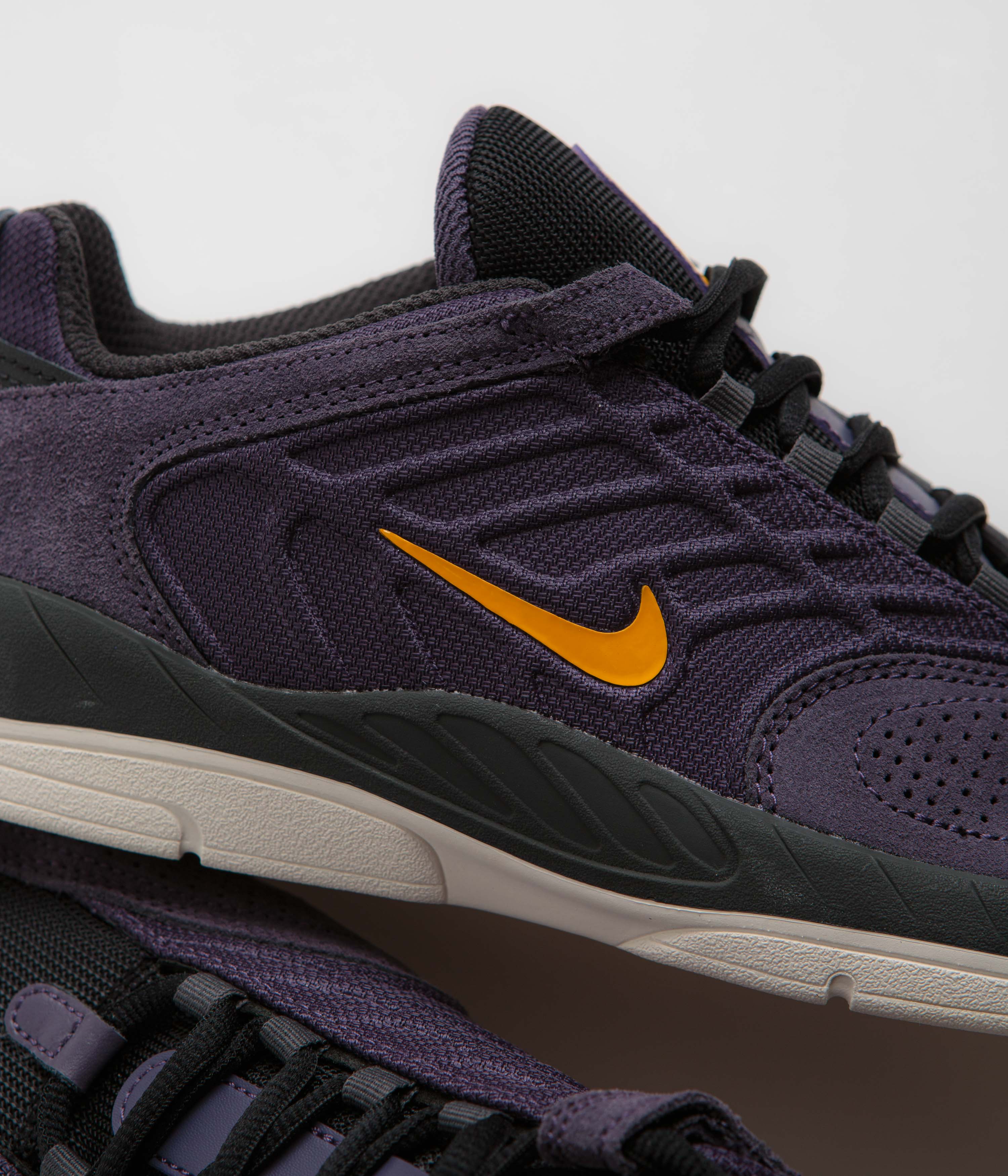 Nike SB Vertebrae Shoes - Dark Raisin / University Gold - Black - Image 3