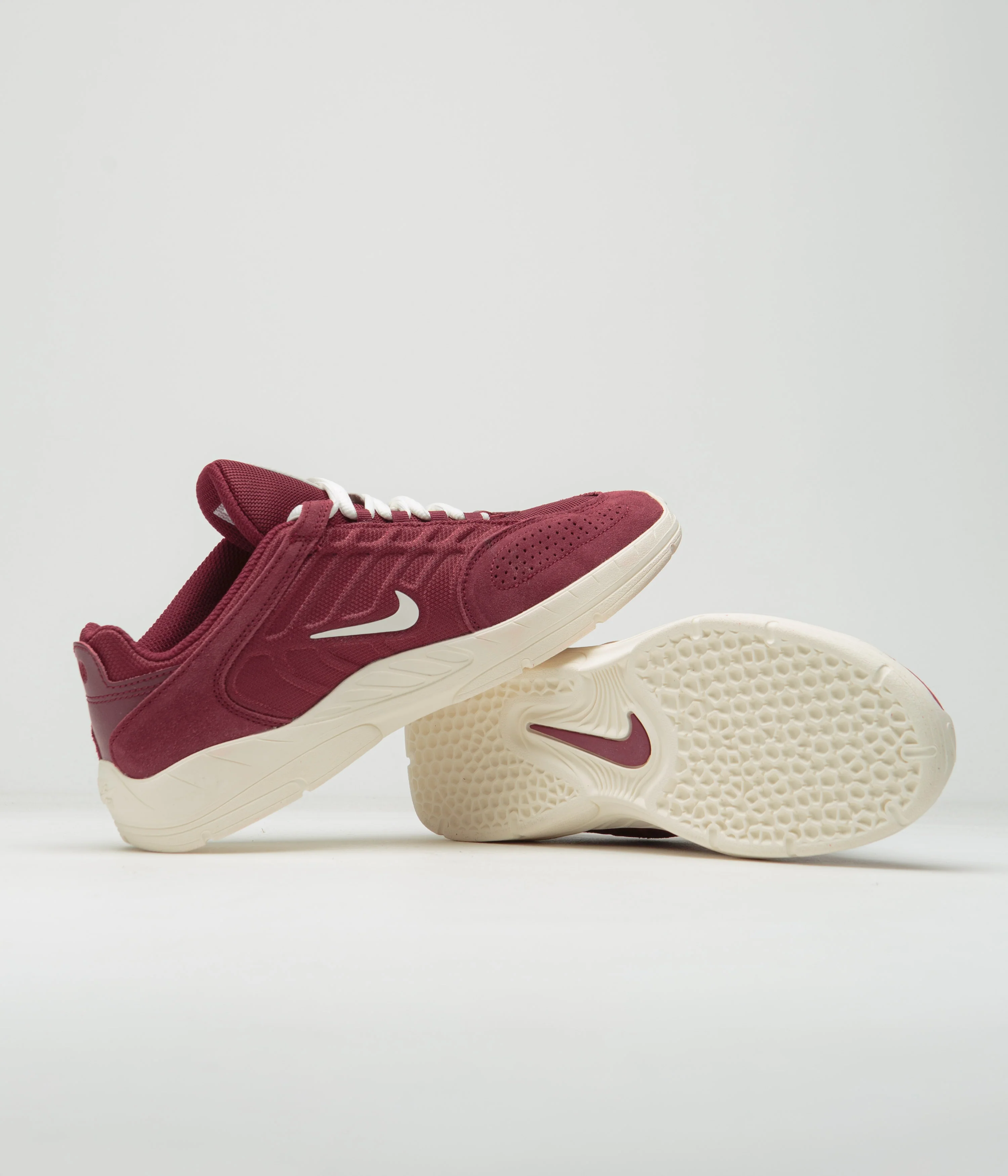 Nike SB Vertebrae Shoes - Team Red / Sail - Team Red - Sail - Image 6