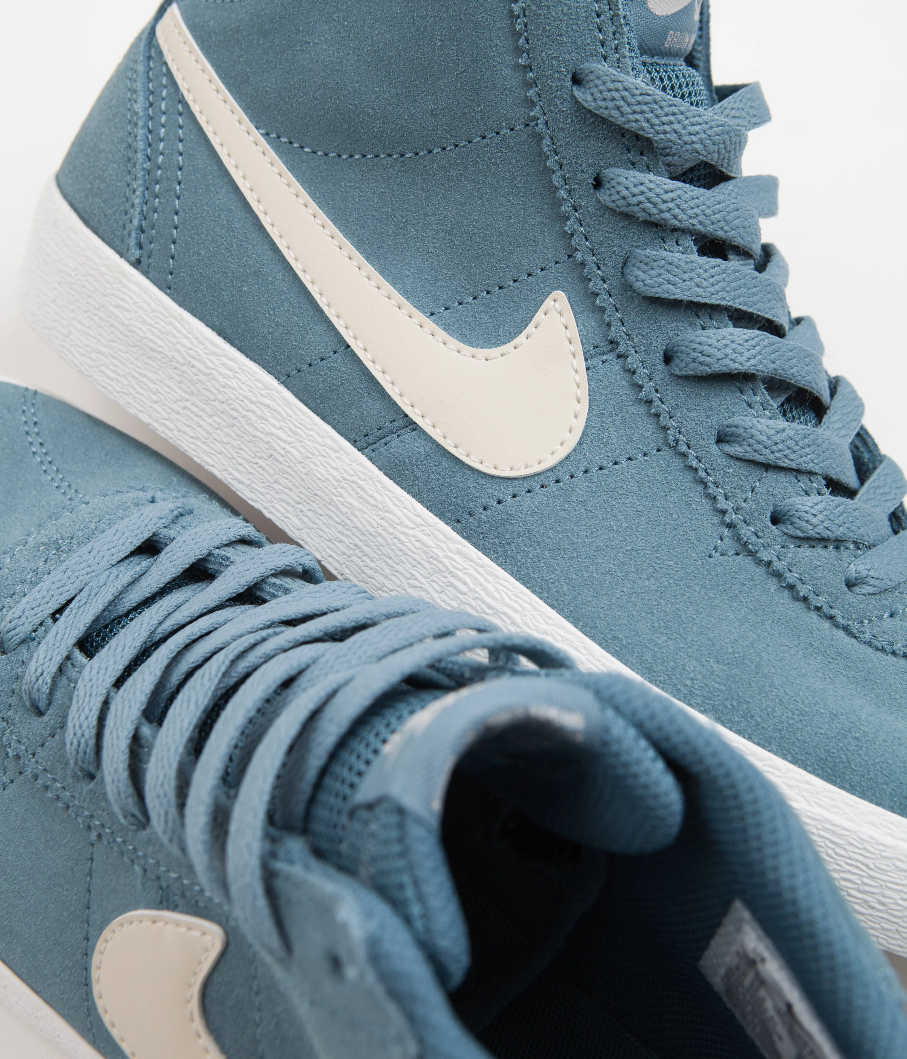 Nike SB Womens Bruin High Shoes - Noise Aqua / Light Orewood Brown - Noise Aqua - Image 3
