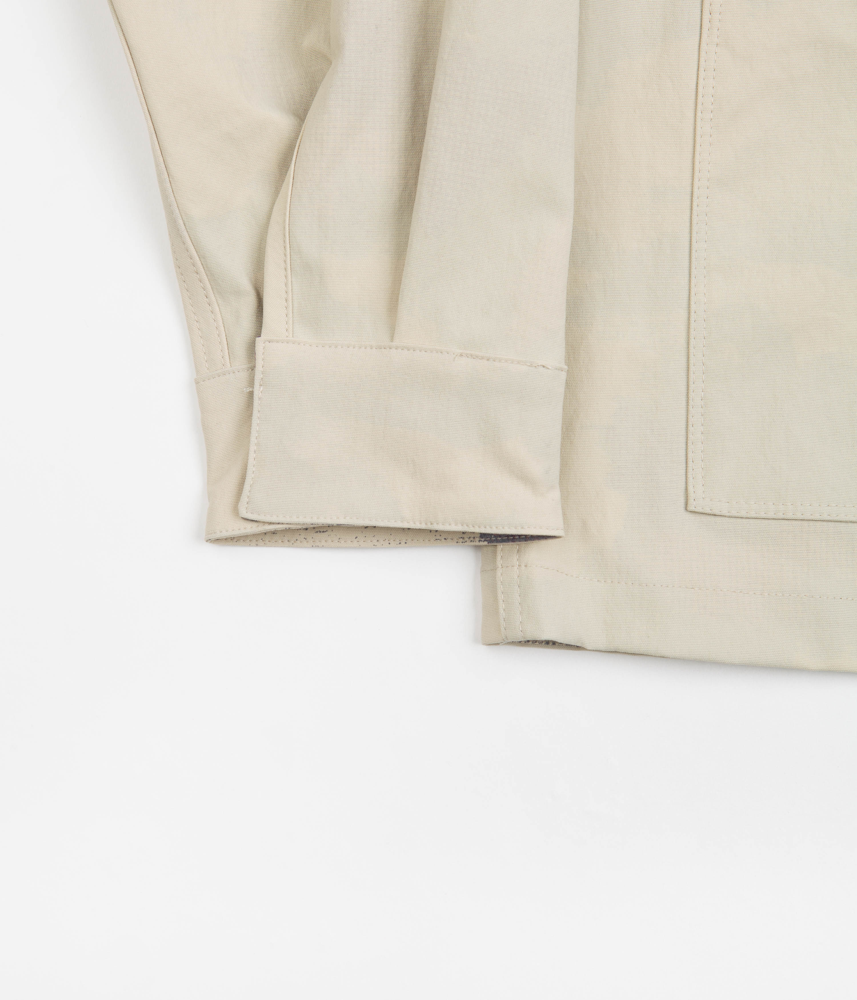 Nike SB x Doyenne  Reversible Jacket - Limestone / White - Image 2