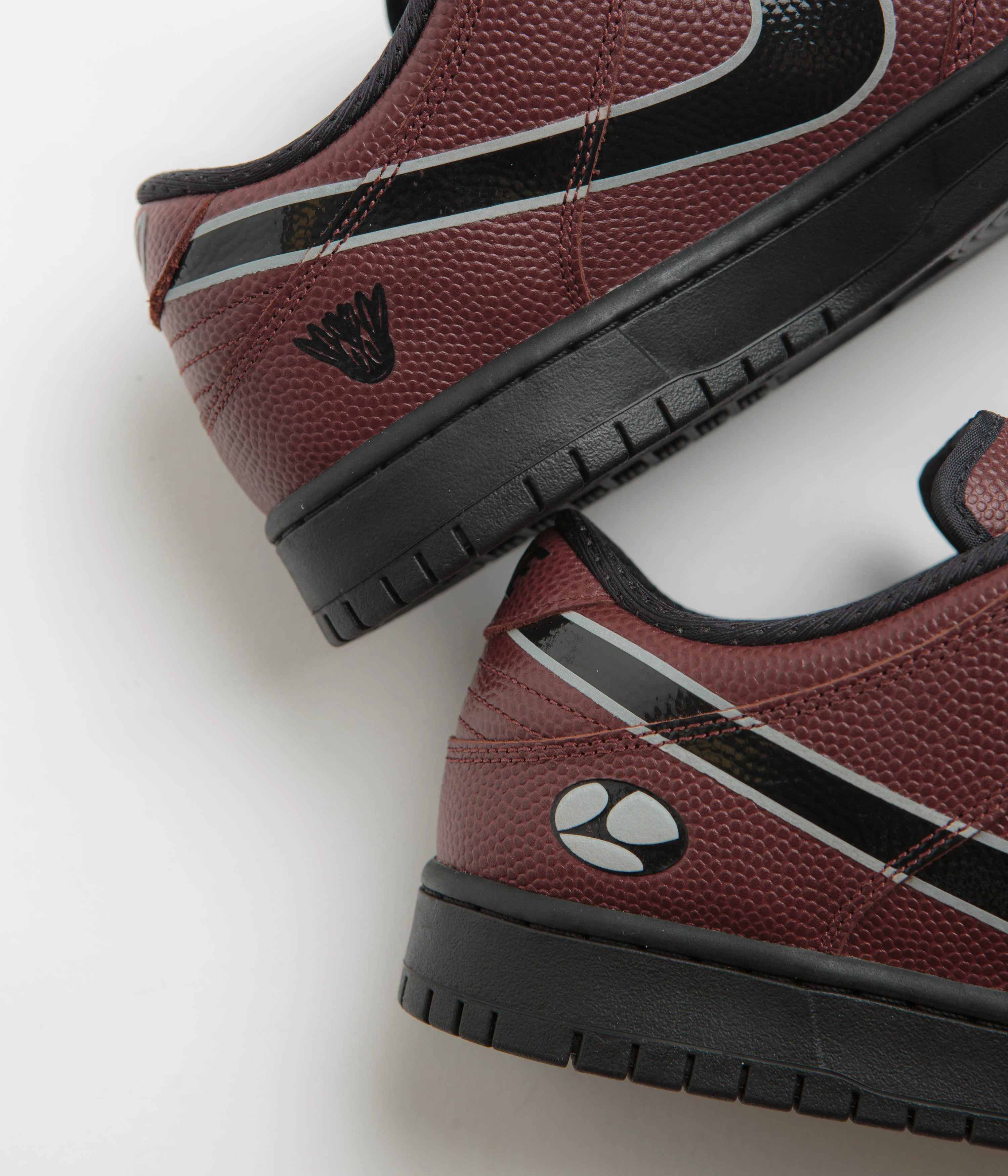Nike SB x Limosine Skateboards Dunk Low Pro Shoes - Dark Pony / Black - Silver - White - Image 3