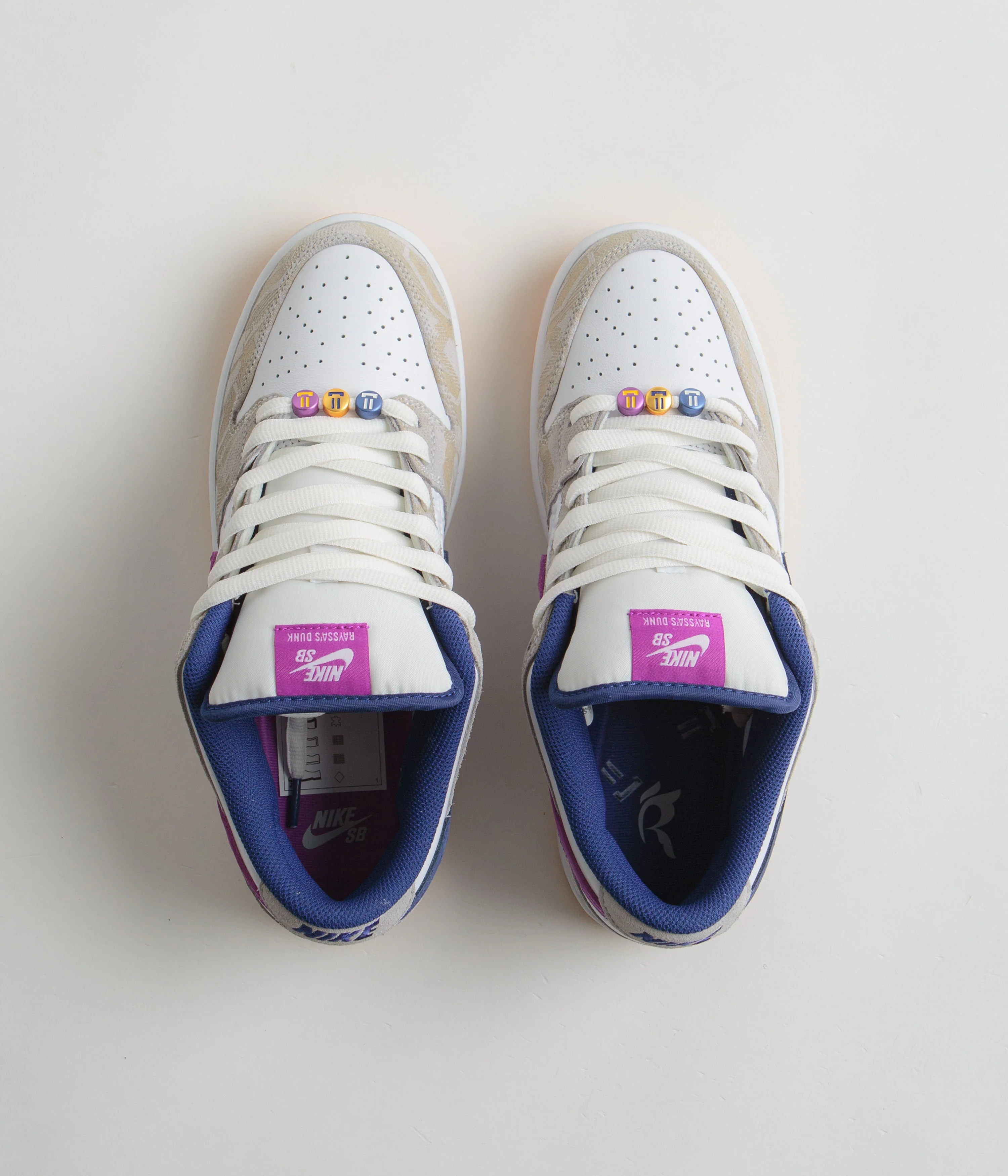 Nike SB x Rayssa Leal Dunk Low Premium Shoes - Pure Platinum / Deep Royal Blue - Image 8
