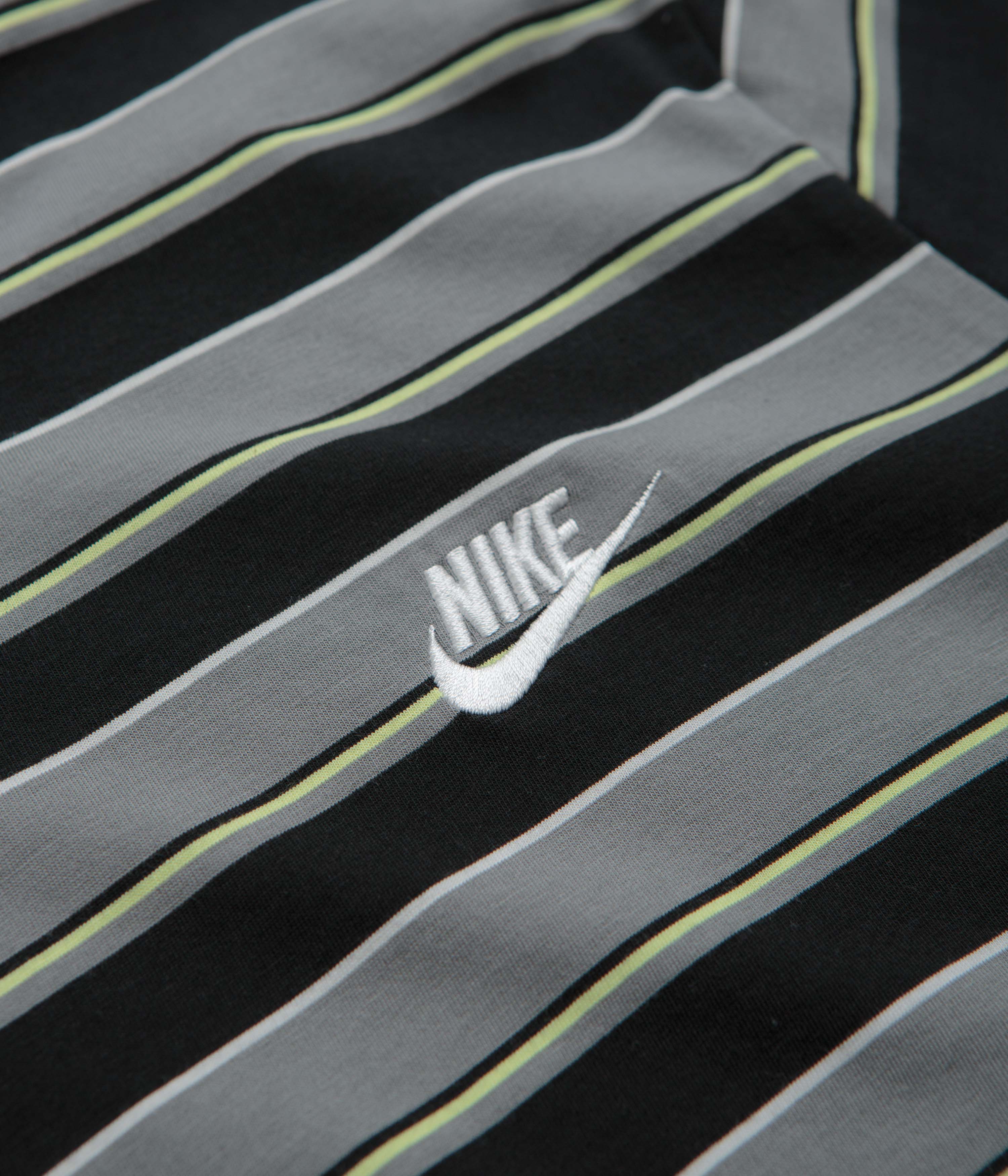 Nike Stripe Club T-Shirt - Black - Image 3