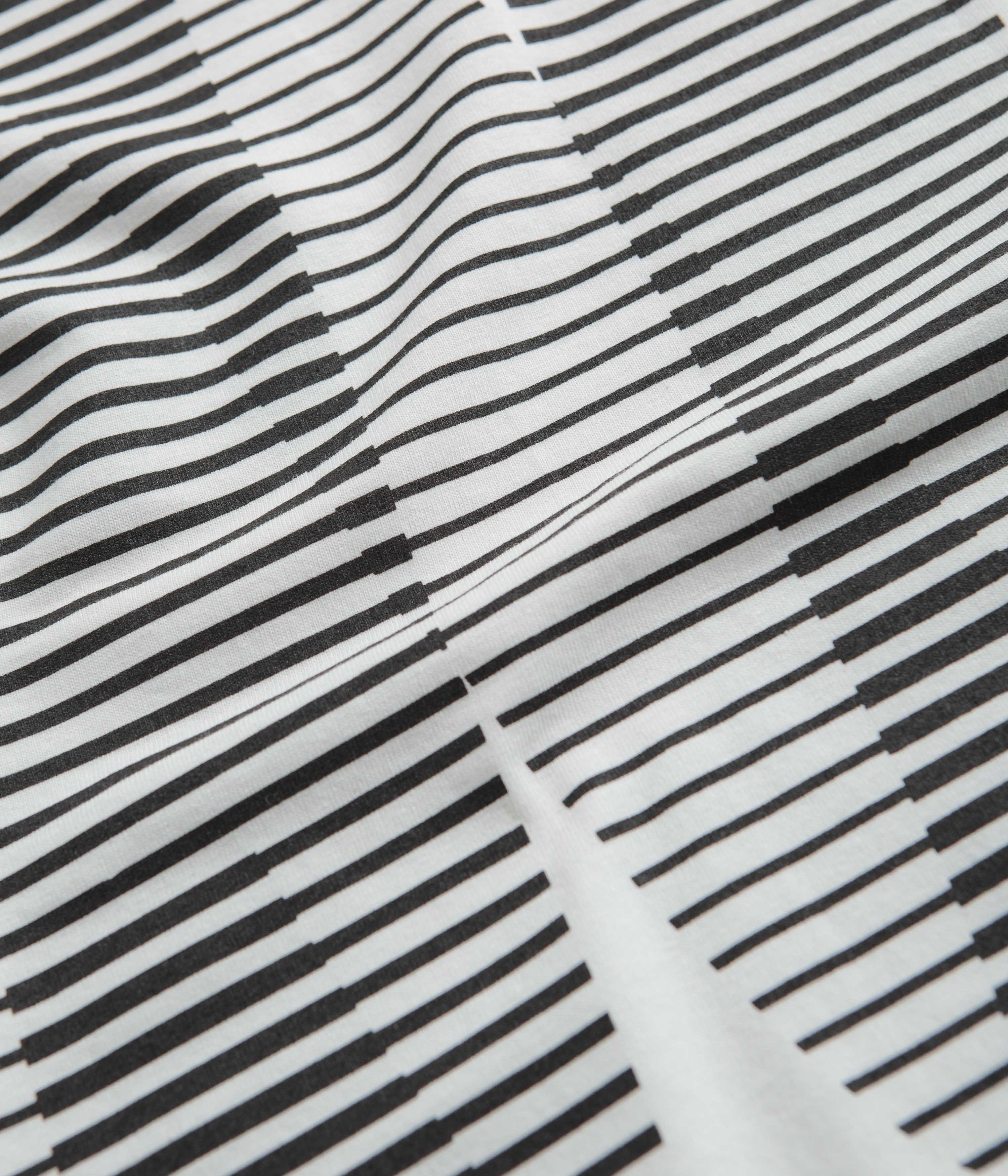 North N Logo T-Shirt - White / Black - Image 5