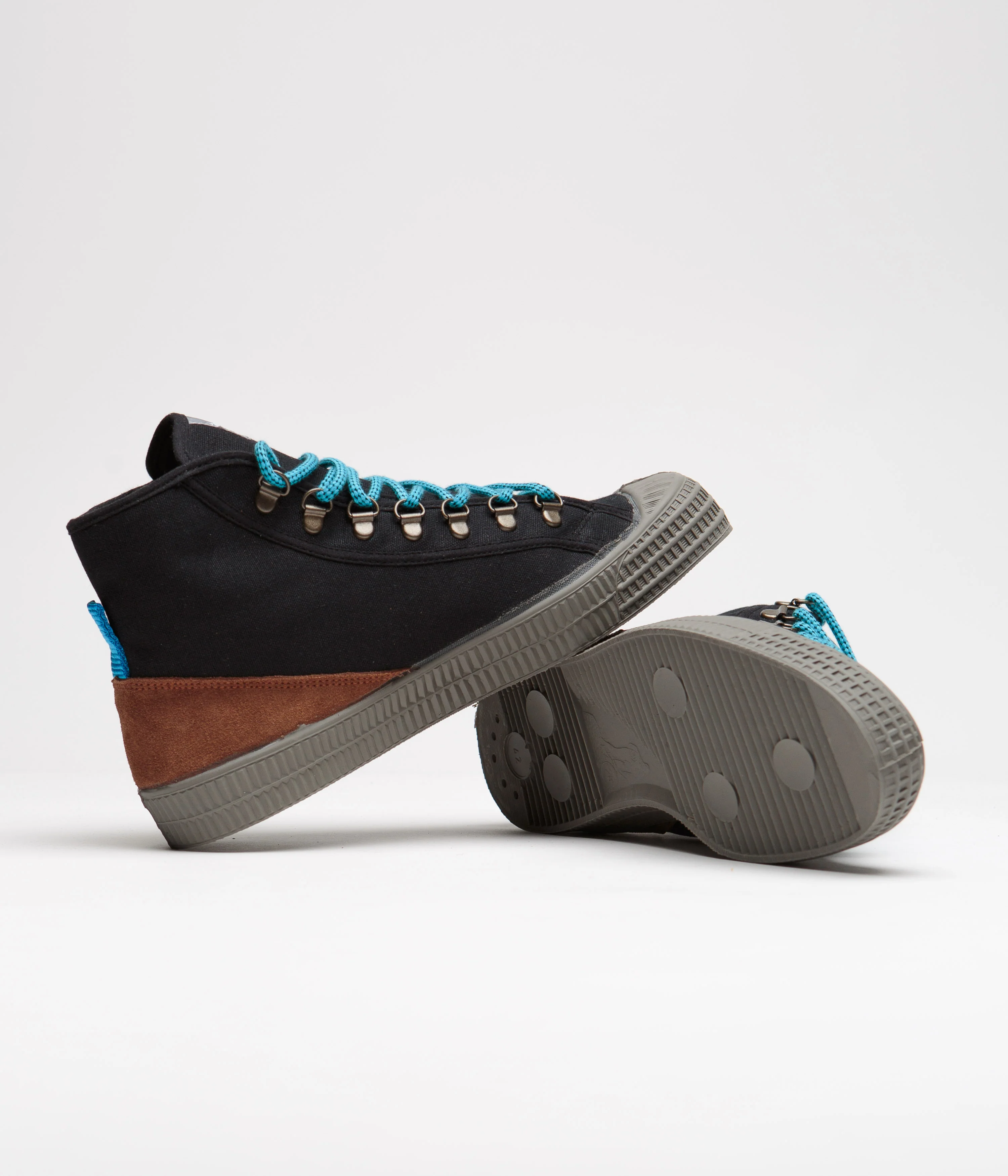 Novesta Star Dribble Hiker Shoes - 60 Black / 230 Grey - Image 5