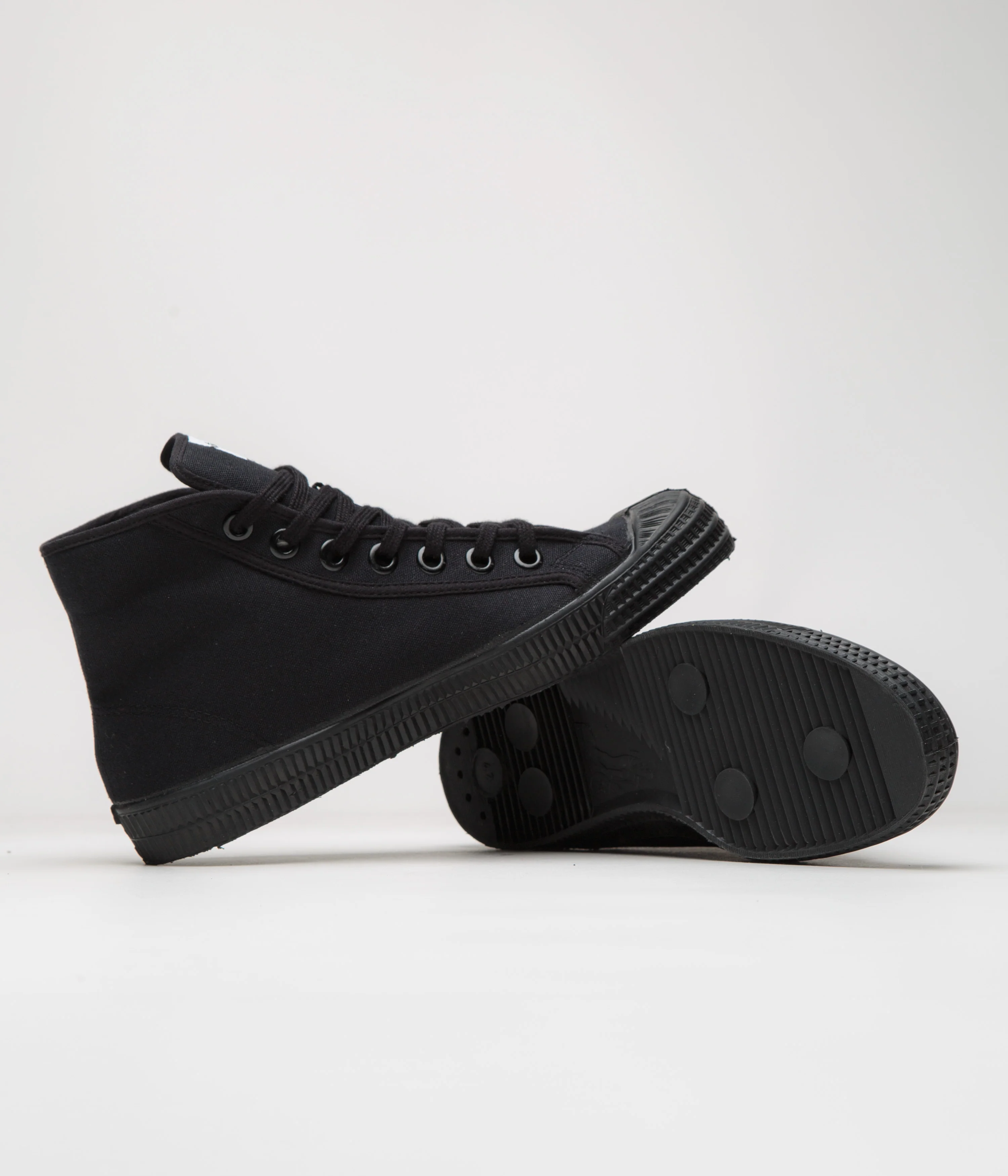 Novesta Star Dribble Shoes - All Black - Image 5