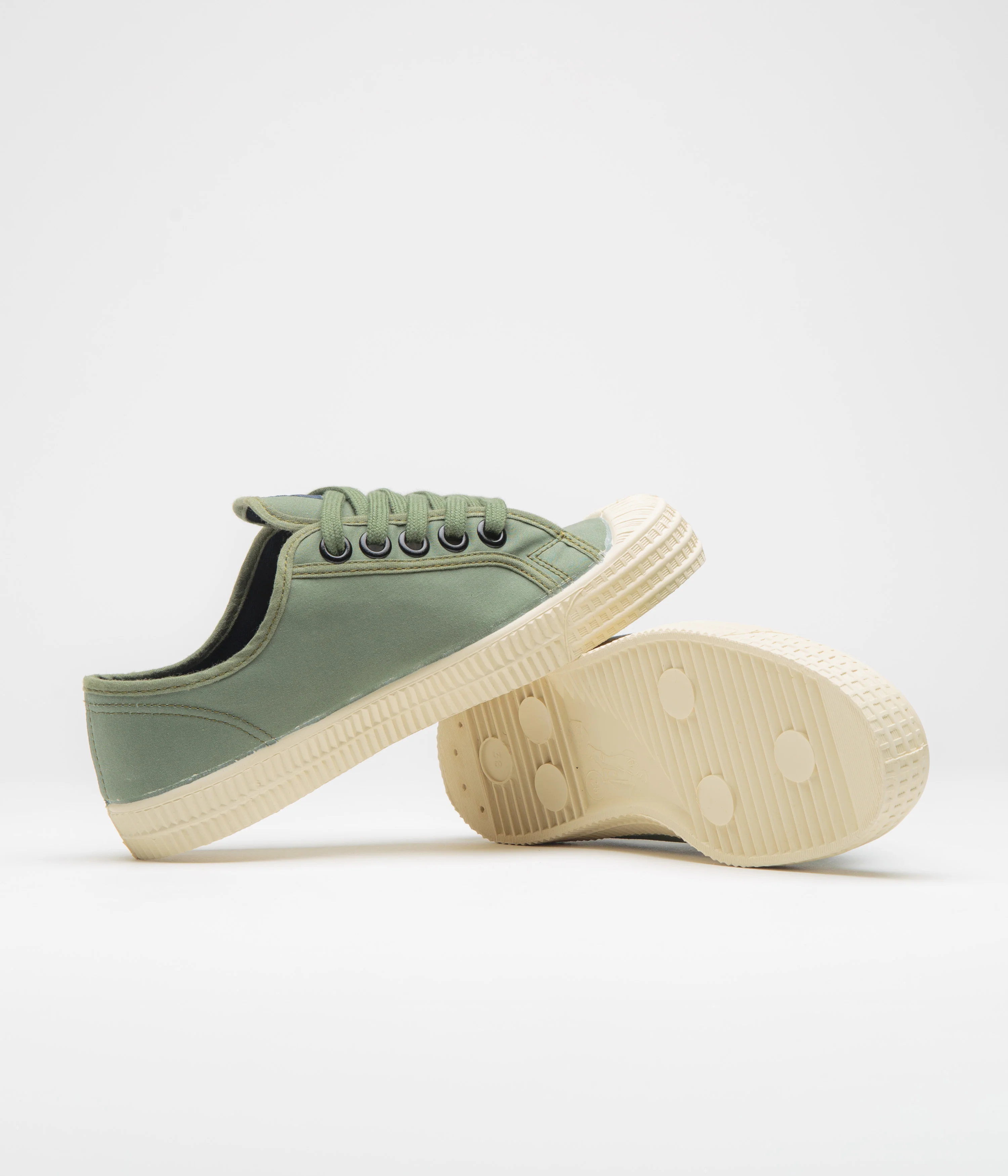 Novesta Star Master Wax Cotton Shoes - Sage - Image 5