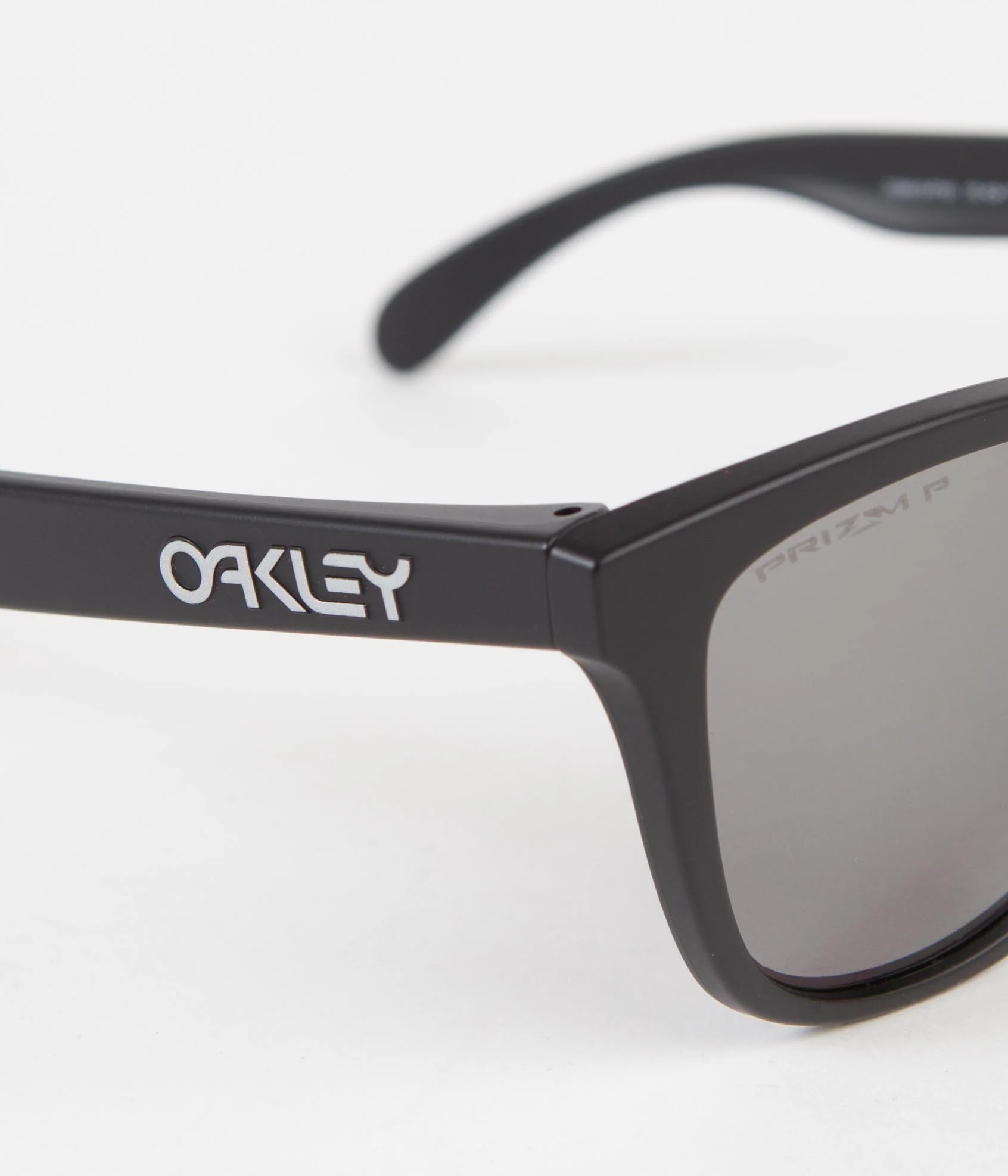 Oakley Frogskins Sunglasses - Matte Black / Prizm Black - Image 4