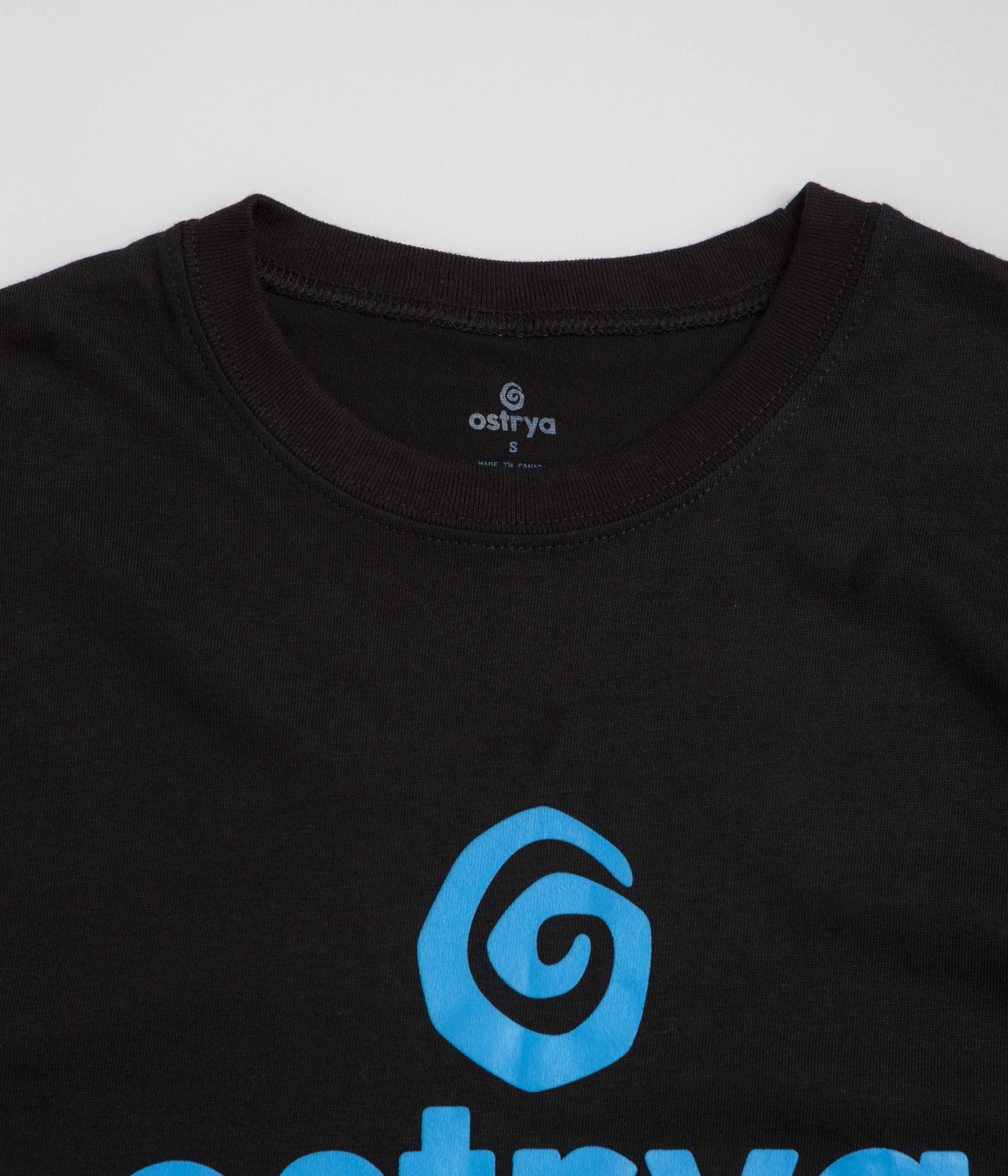 Ostrya Emblem Organic T-Shirt - Black - Image 2