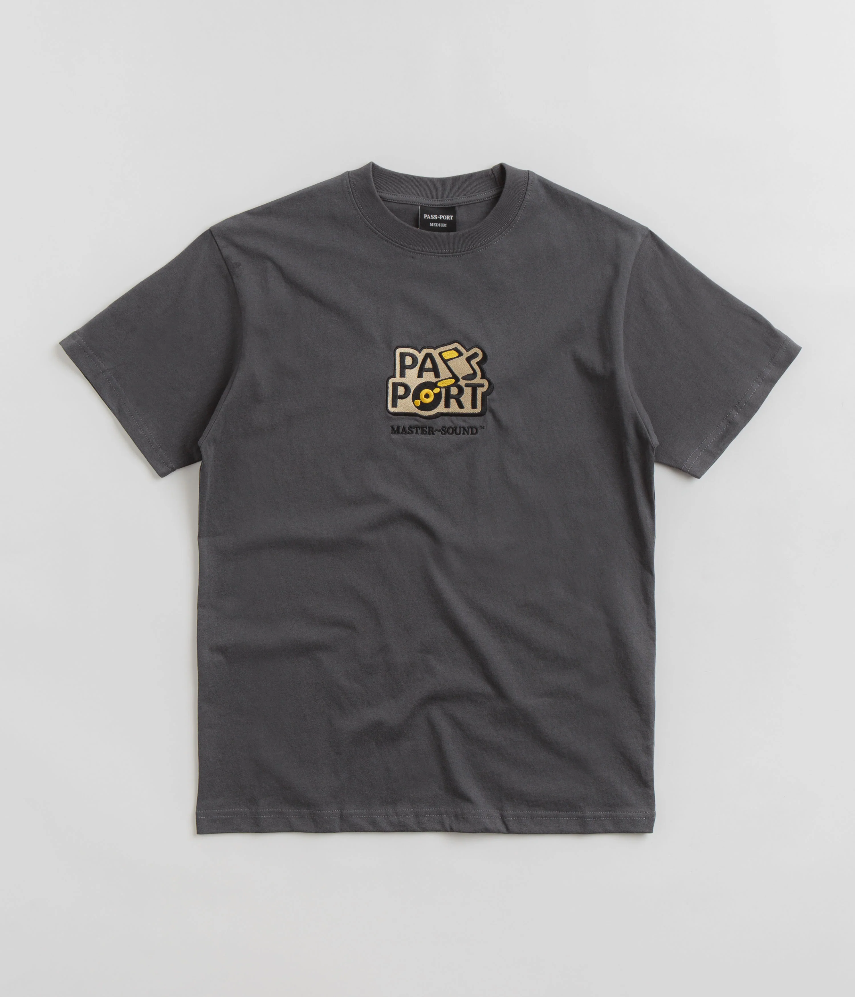 Pass Port Master-Sound T-Shirt - Tar