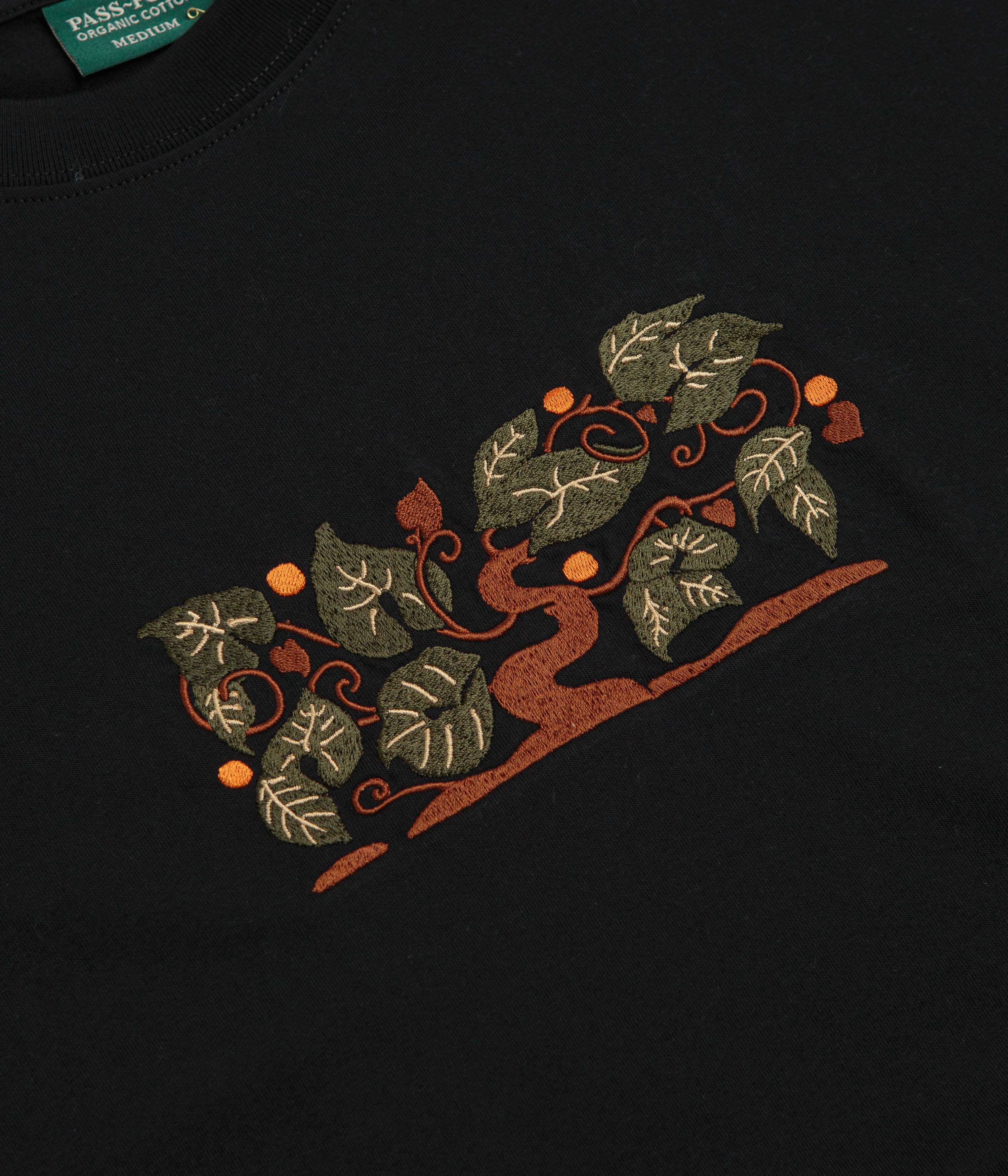 Pass Port Orchard Organic T-Shirt - Black - Image 3