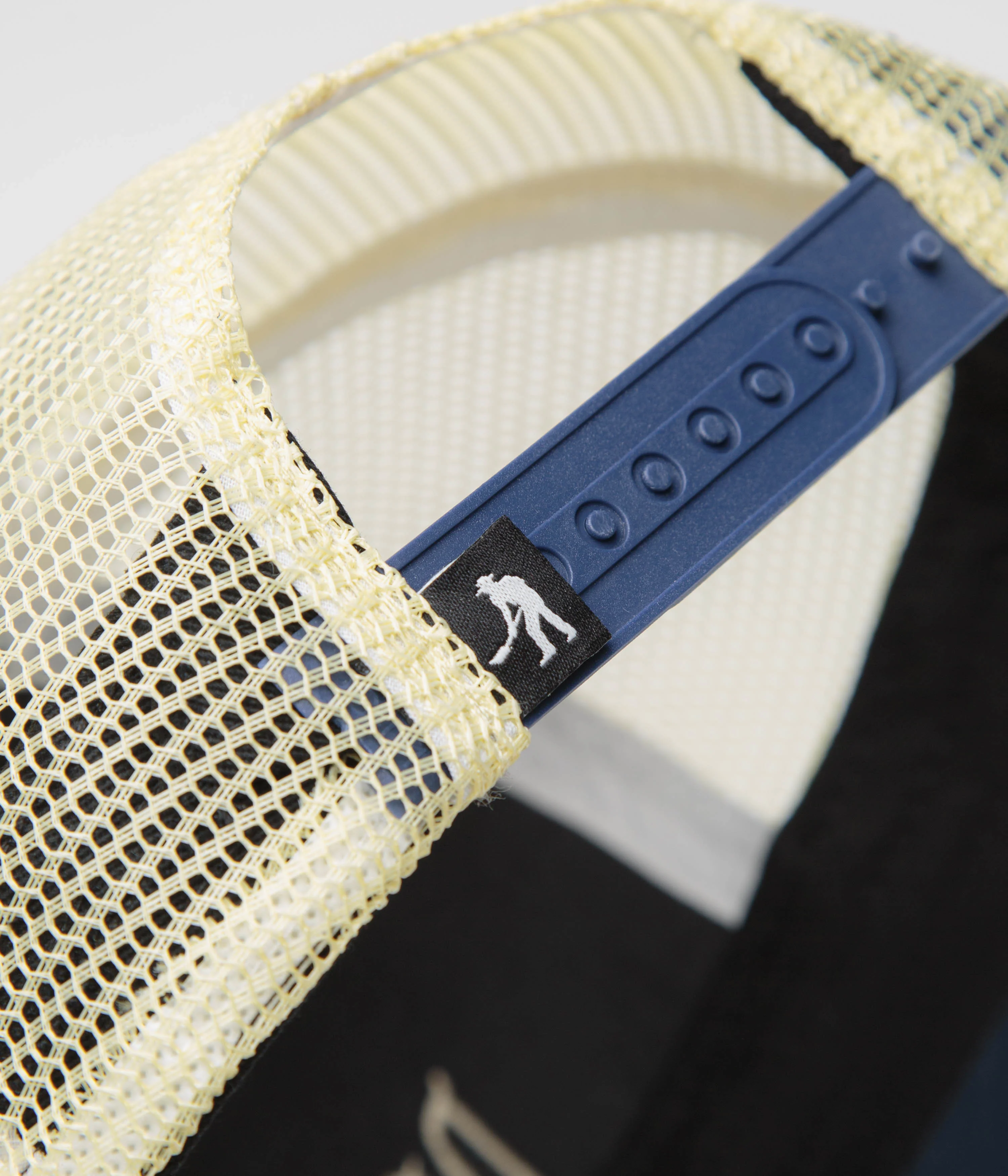 Pass Port Towers Of Water Workers Trucker Cap - Navy / Cream - Image 5