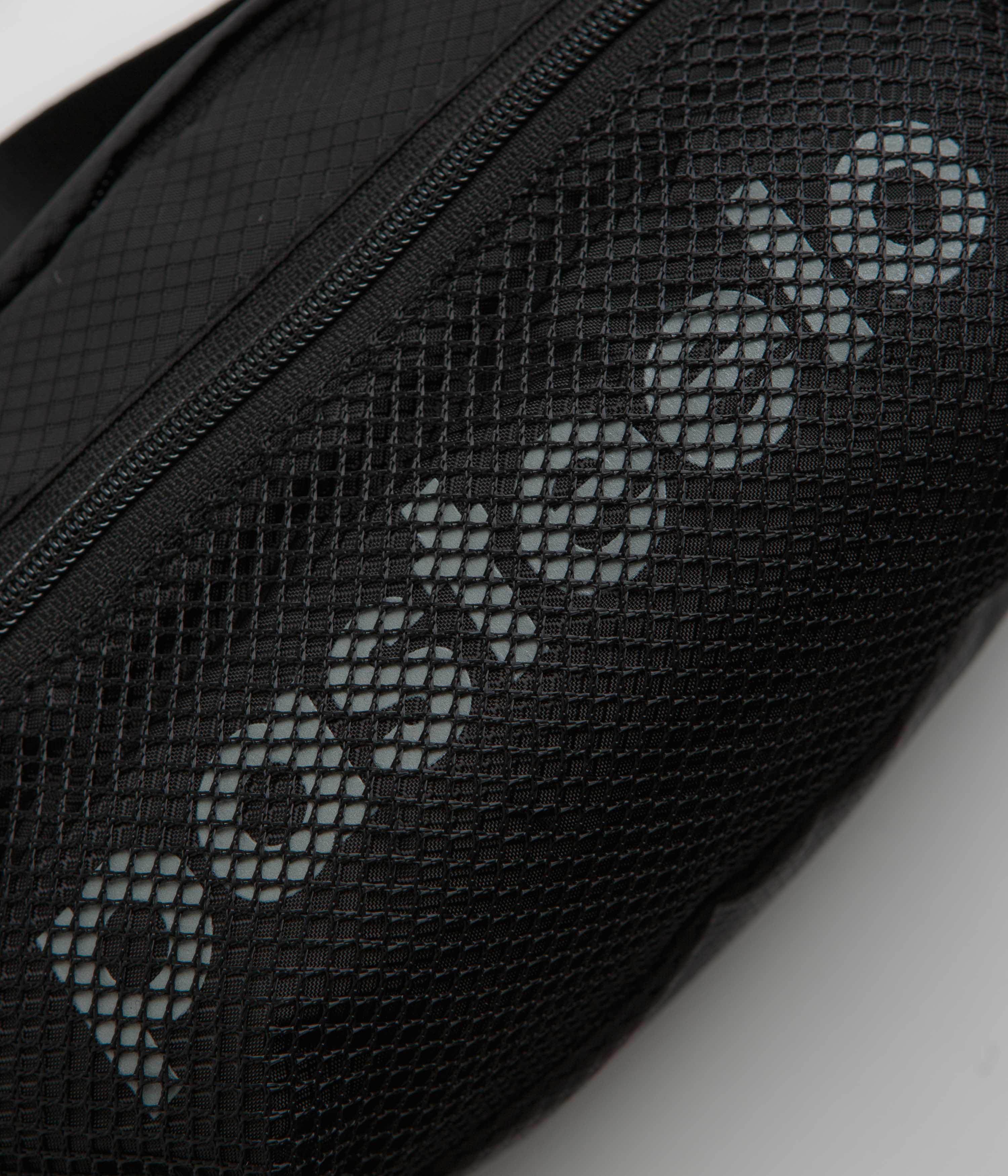 Pasteelo Essentials Bag - Black - Image 3