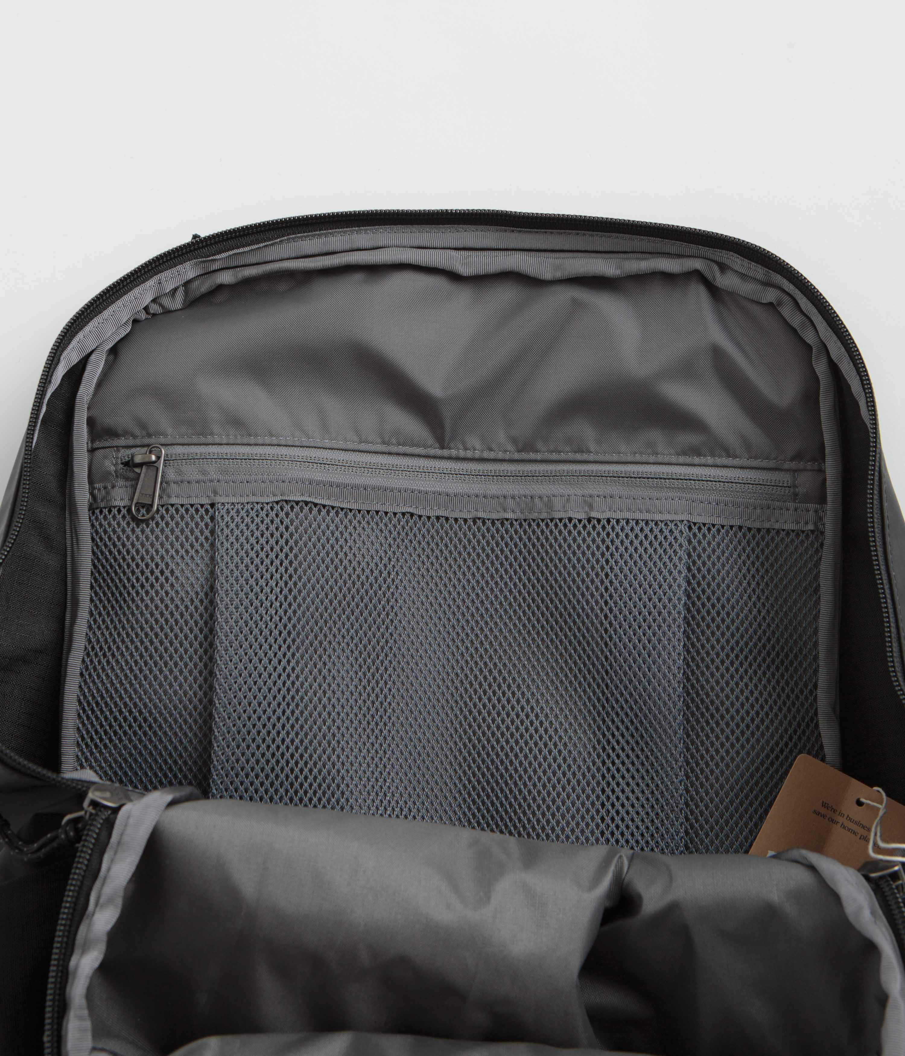 Patagonia Black Hole Backpack 32L - Black - Image 8