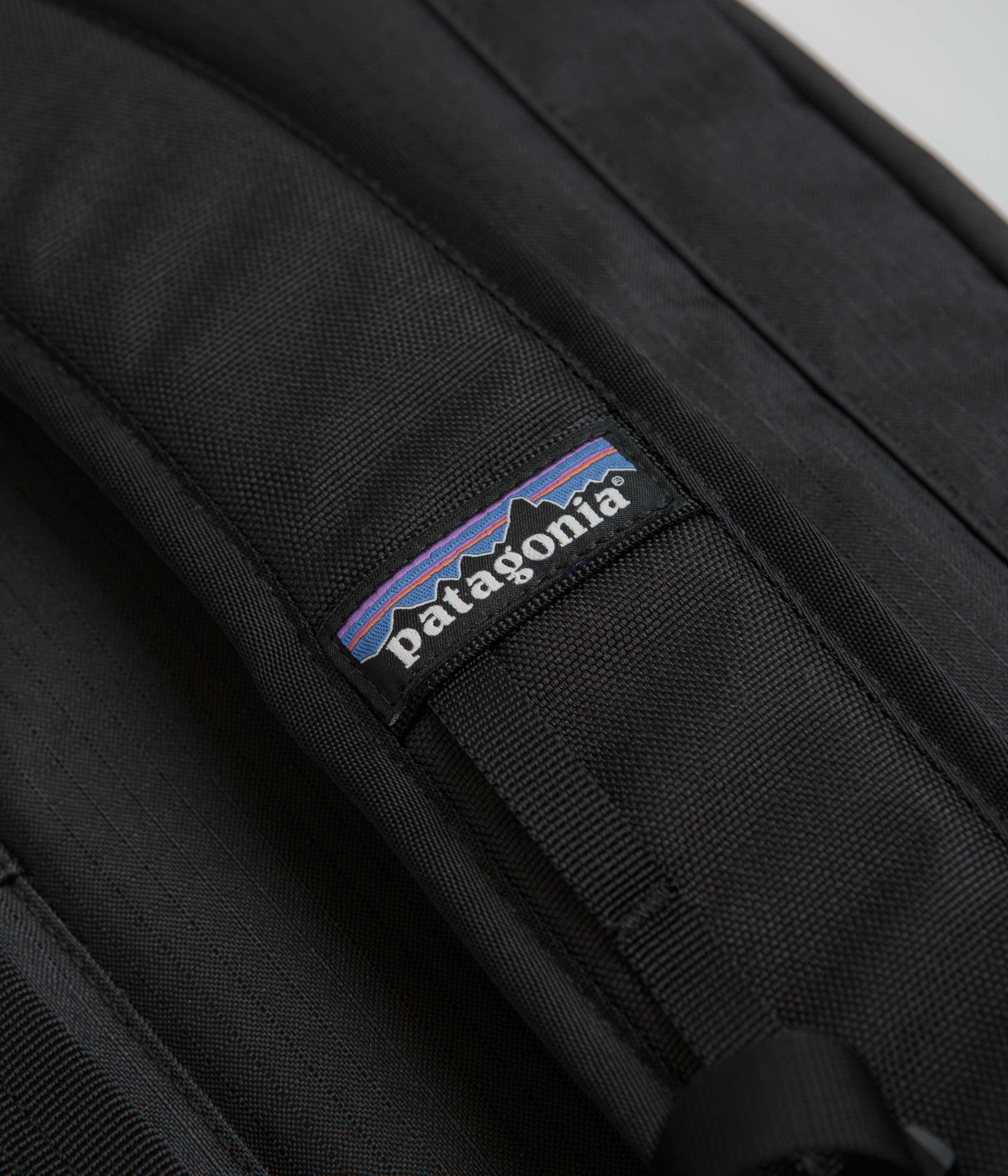 Patagonia Black Hole MLC Bag - Black - Image 6