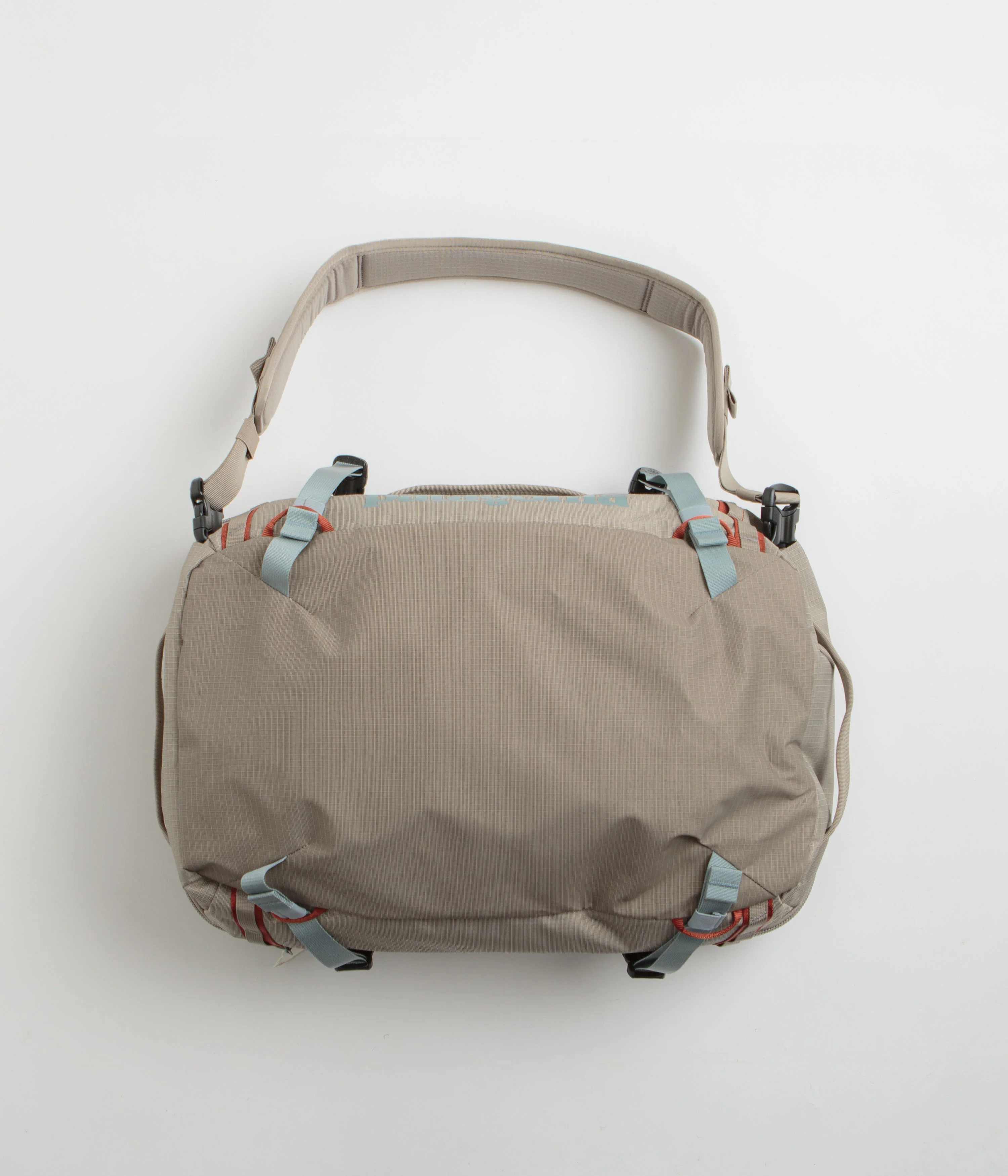 Patagonia Black Hole MLC Bag - Seabird Grey - Image 4