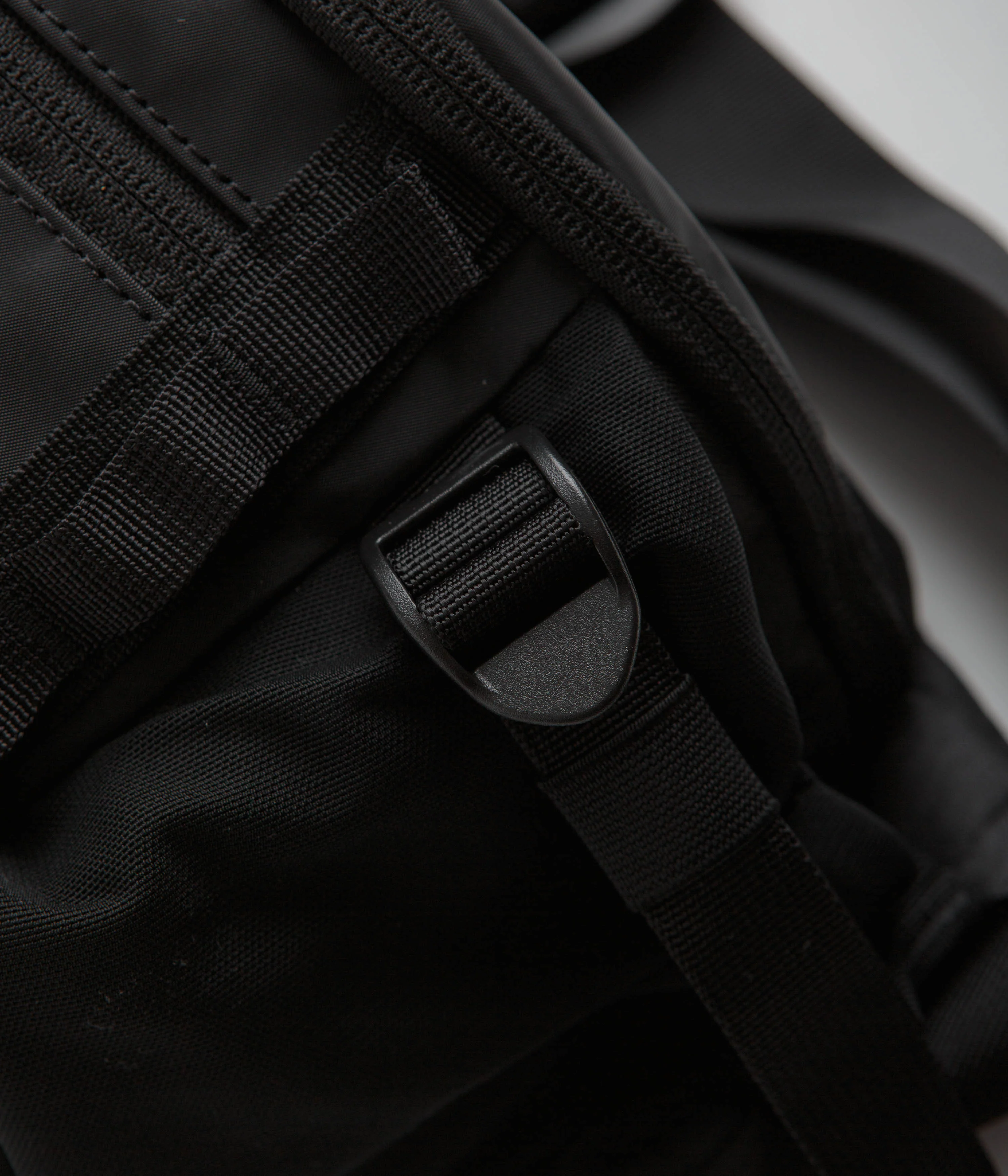 Patagonia Black Hole Waist Pack 5L - Black - Image 4