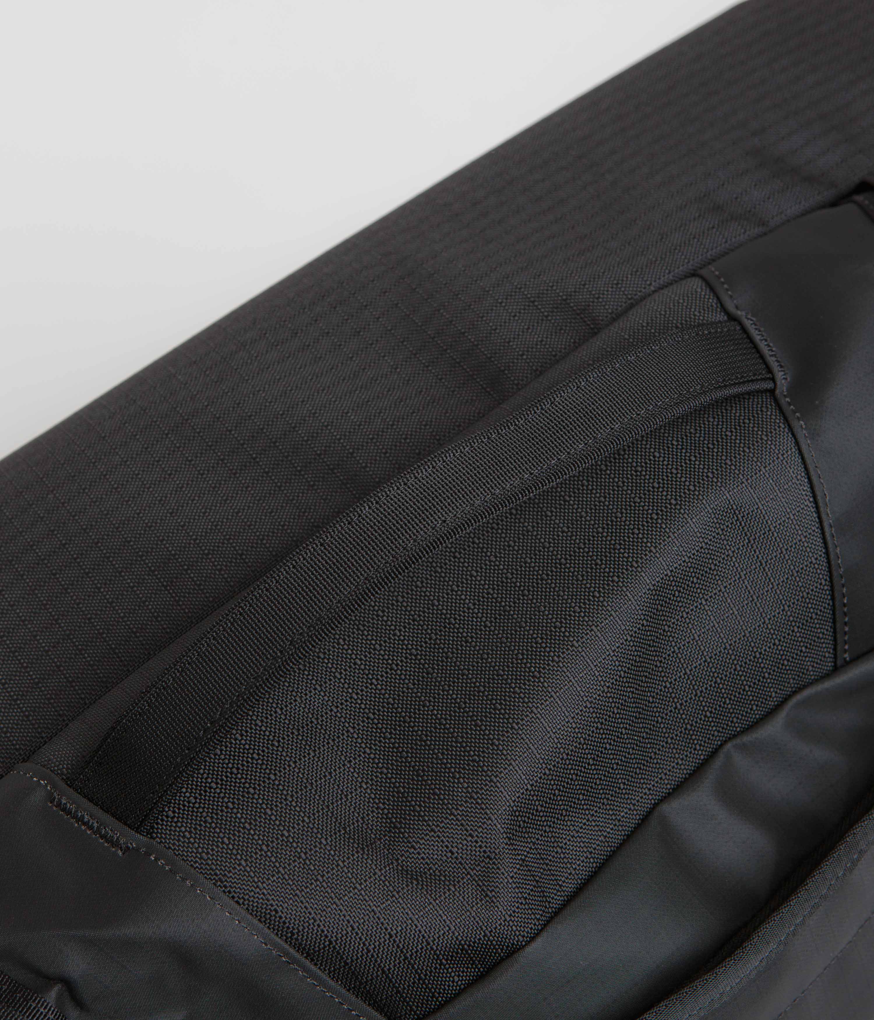 Patagonia Black Hole Wheeled Duffel Bag 40L - Black - Image 6