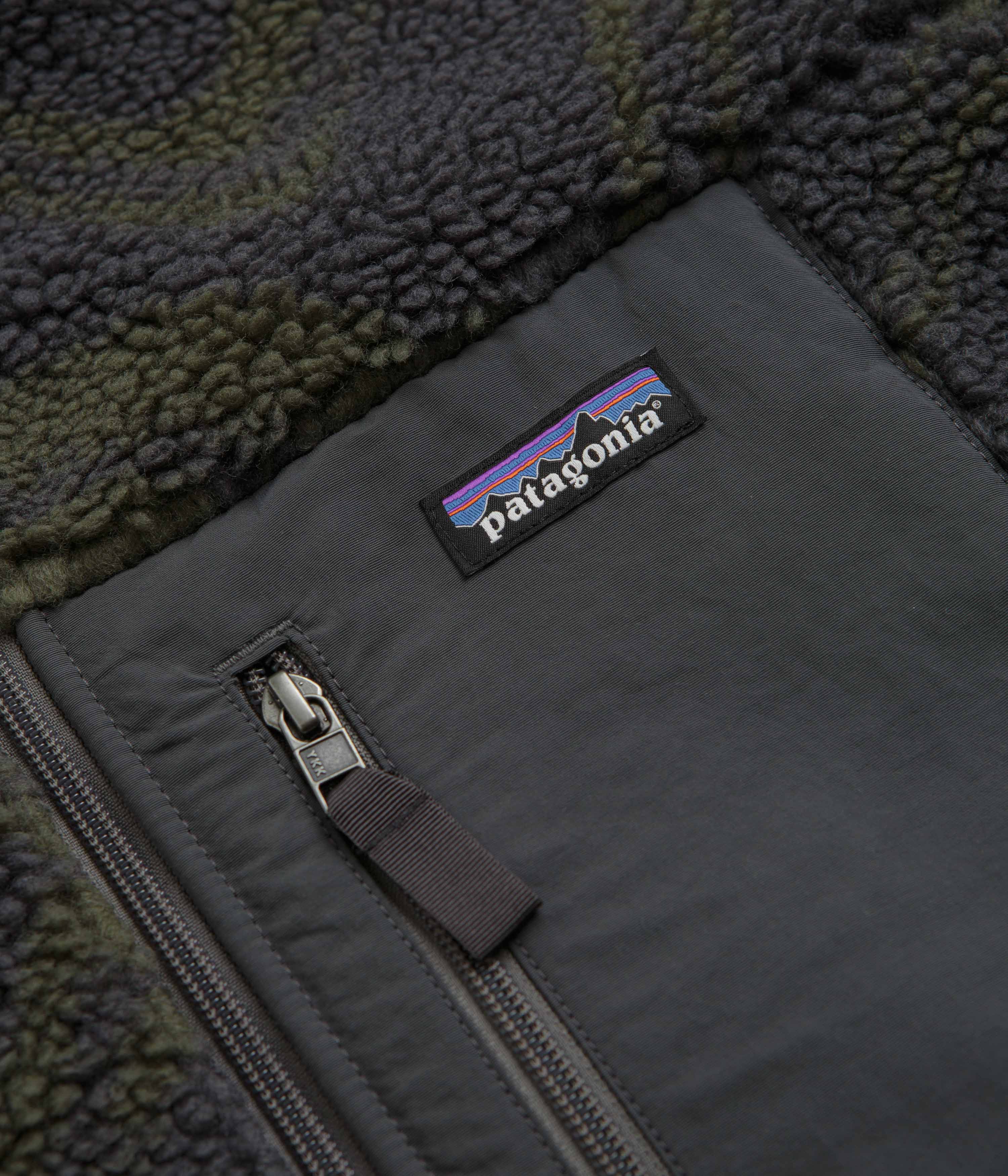 Patagonia Classic Retro-X Jacket - Currents: Forge Grey - Image 4