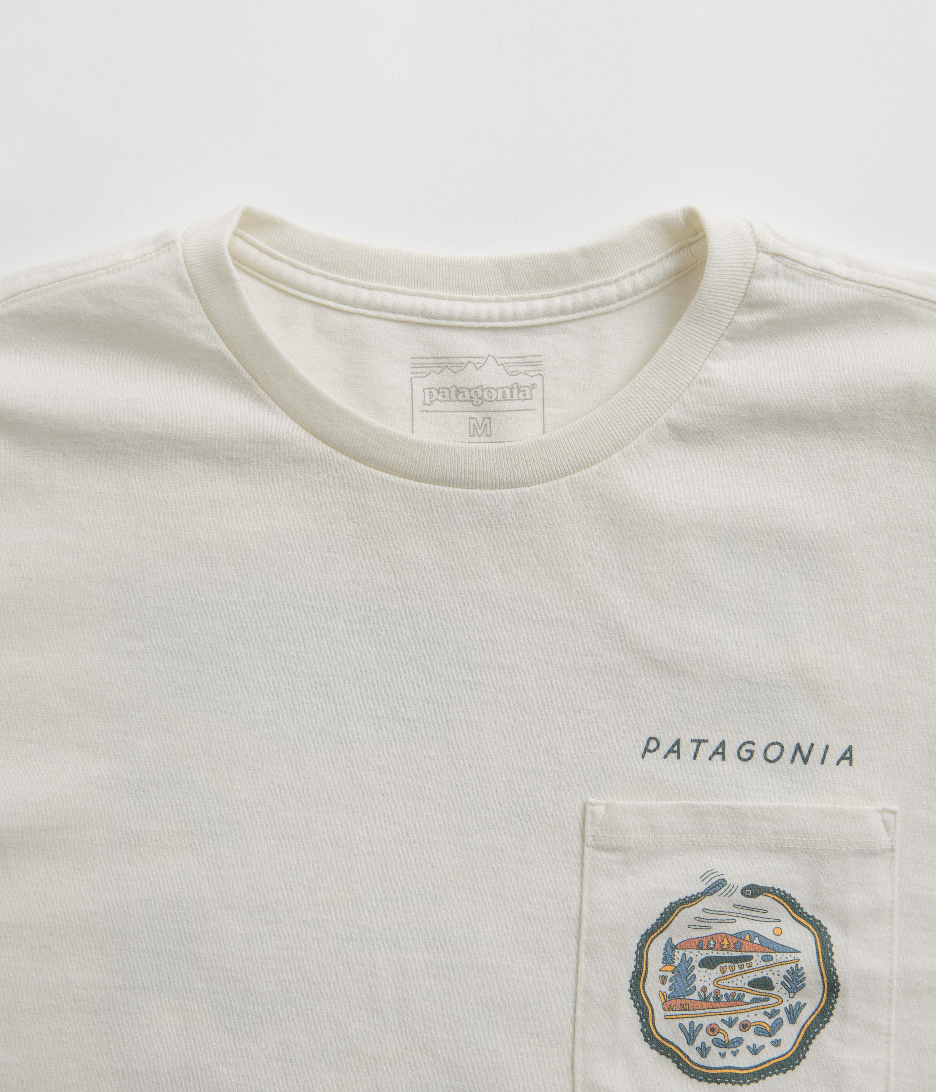 Patagonia Commontrail Pocket Responsibili-Tee T-Shirt - Birch White - Image 4