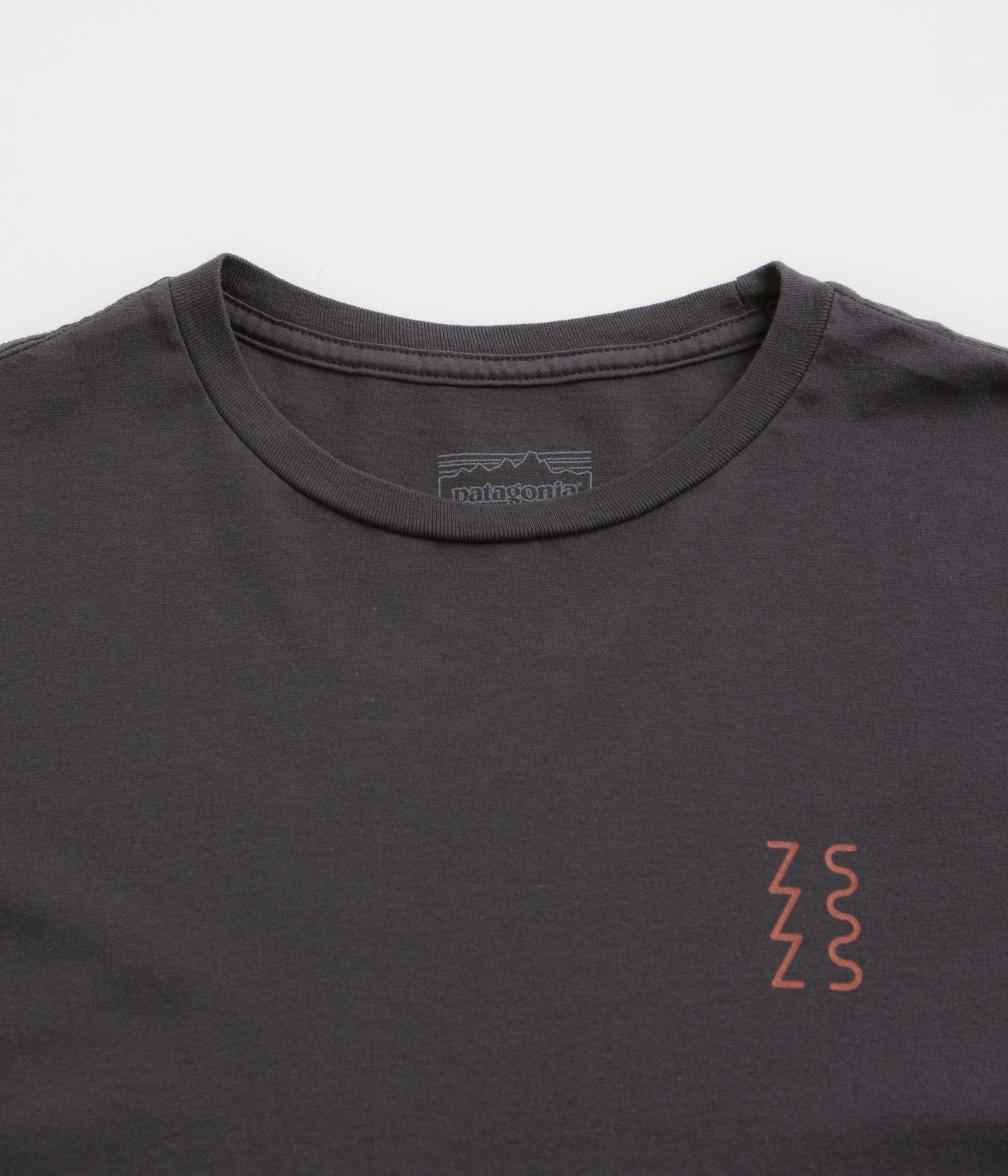Patagonia Dawn Tracks Organic T-Shirt - Ink Black - Image 3