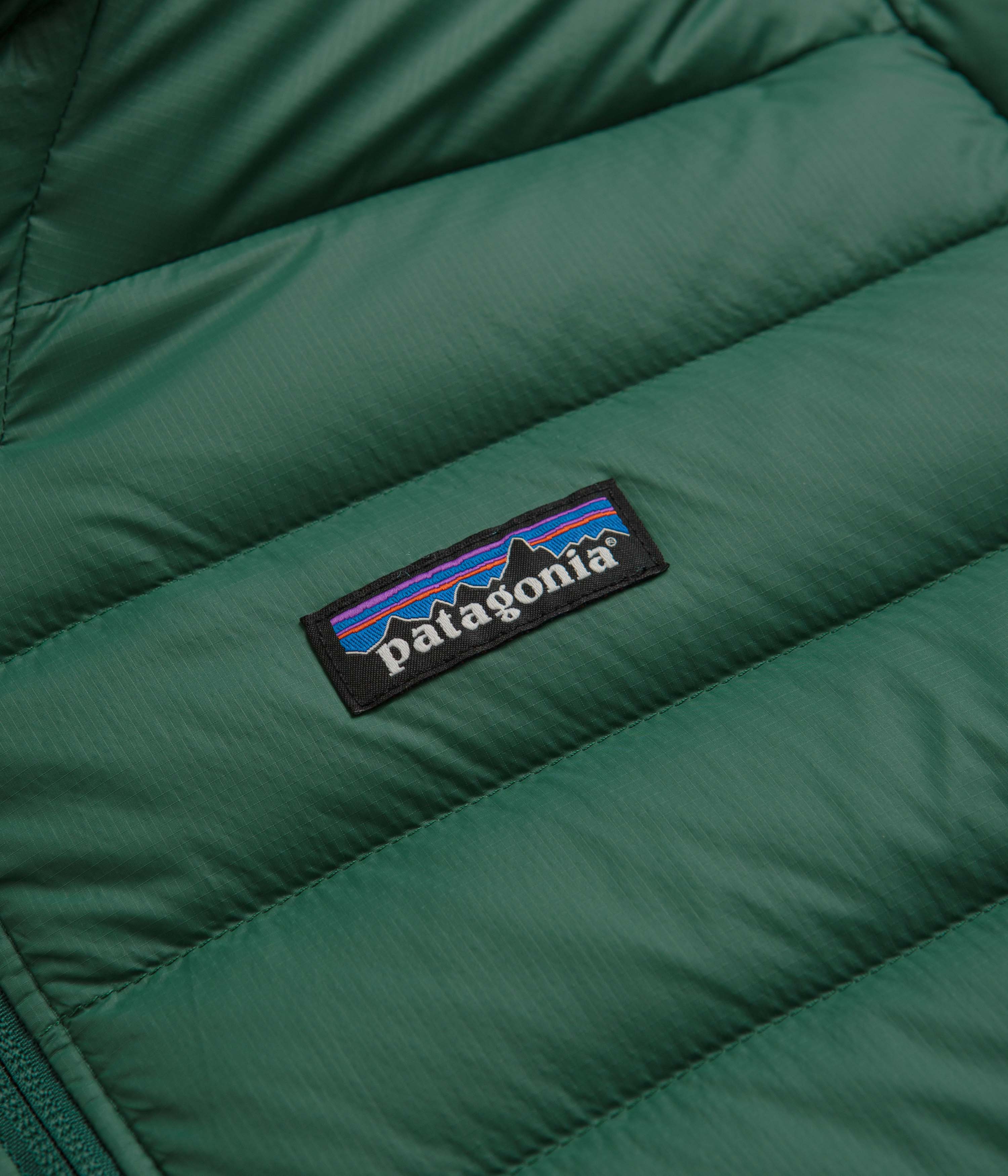 Patagonia Down Sweater Hooded Jacket (NetPlus®) - Conifer Green - Image 5