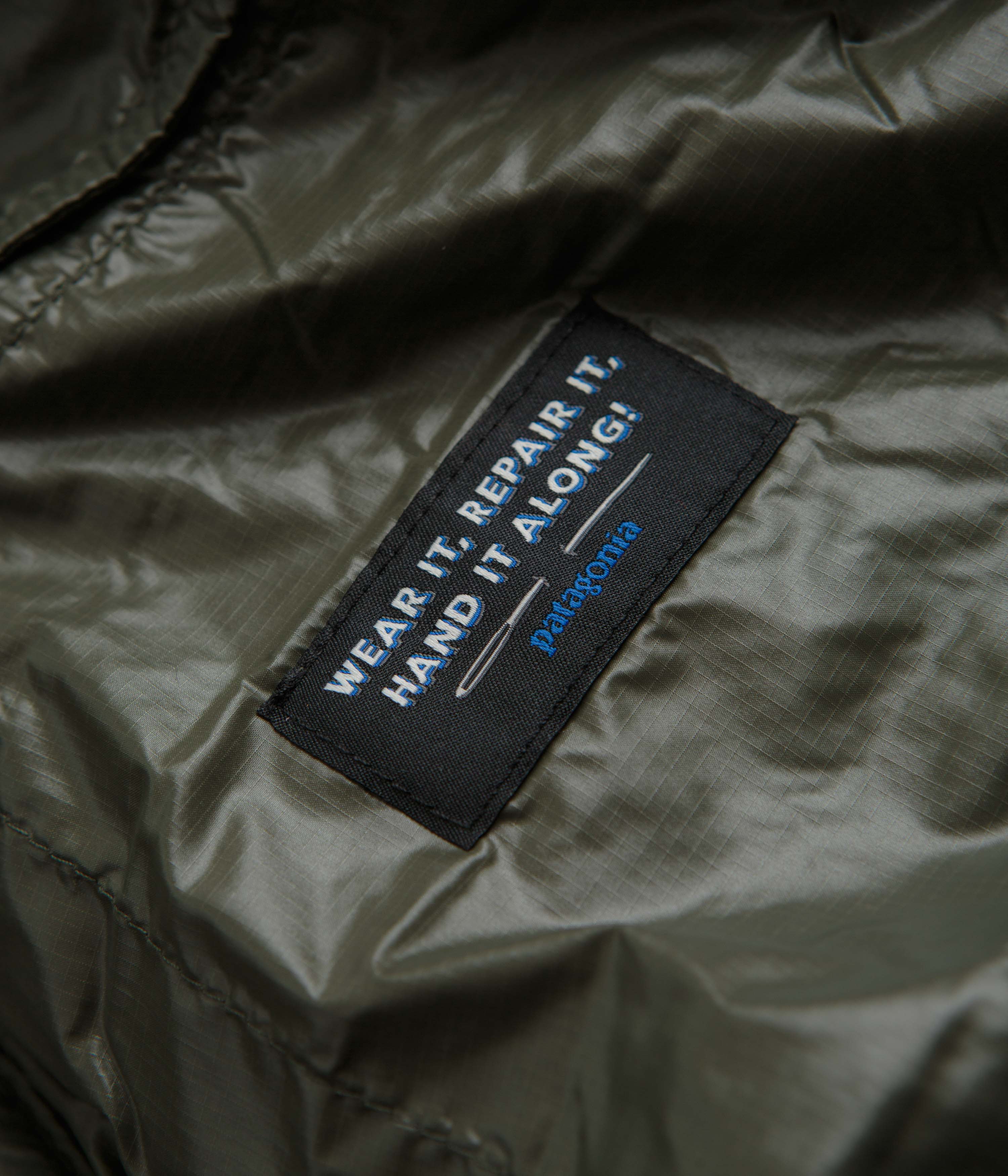 Patagonia Down Sweater Hooded Jacket (NetPlus®) - Pine Needle Green - Image 6