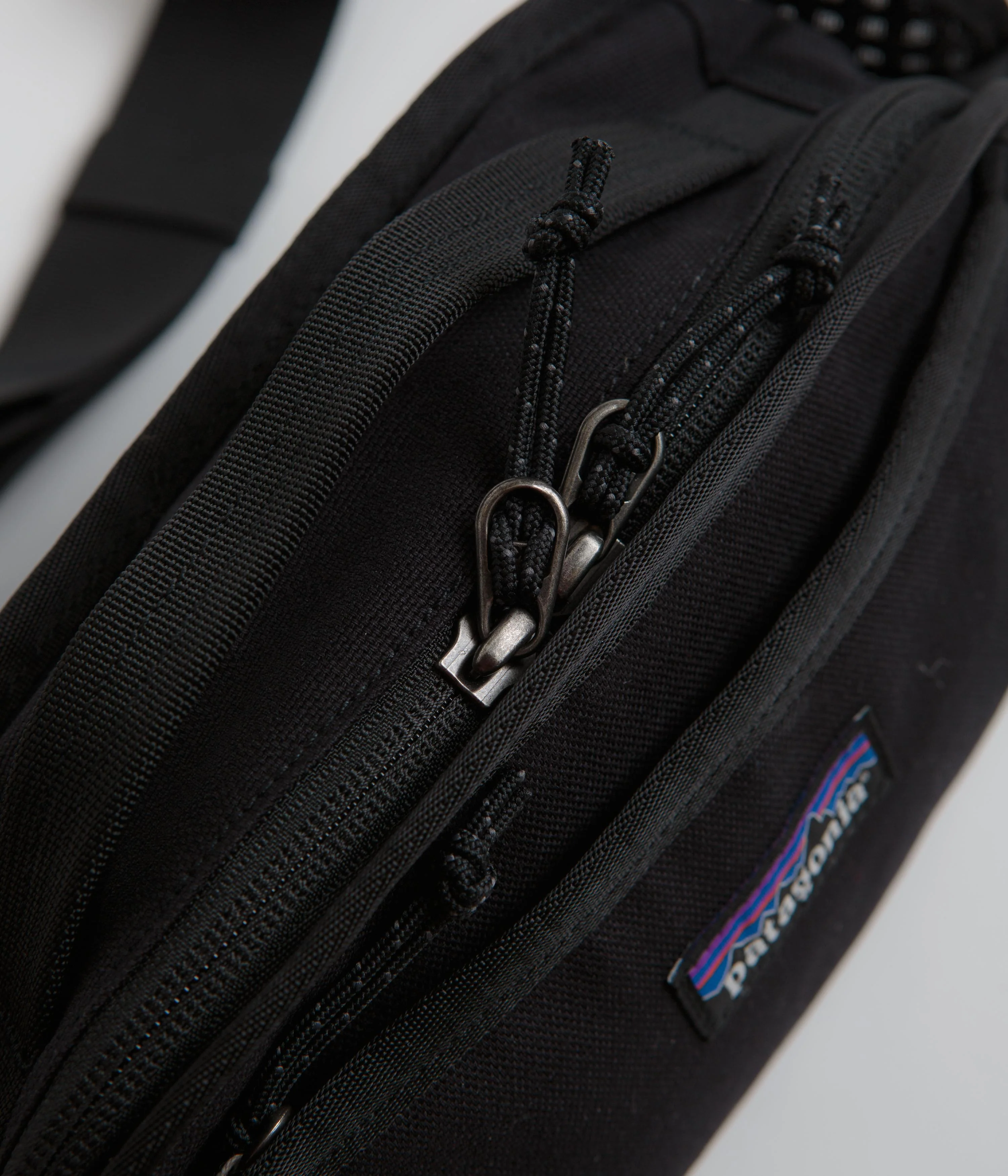 Patagonia Fieldsmith Hip Pack - Black - Image 4