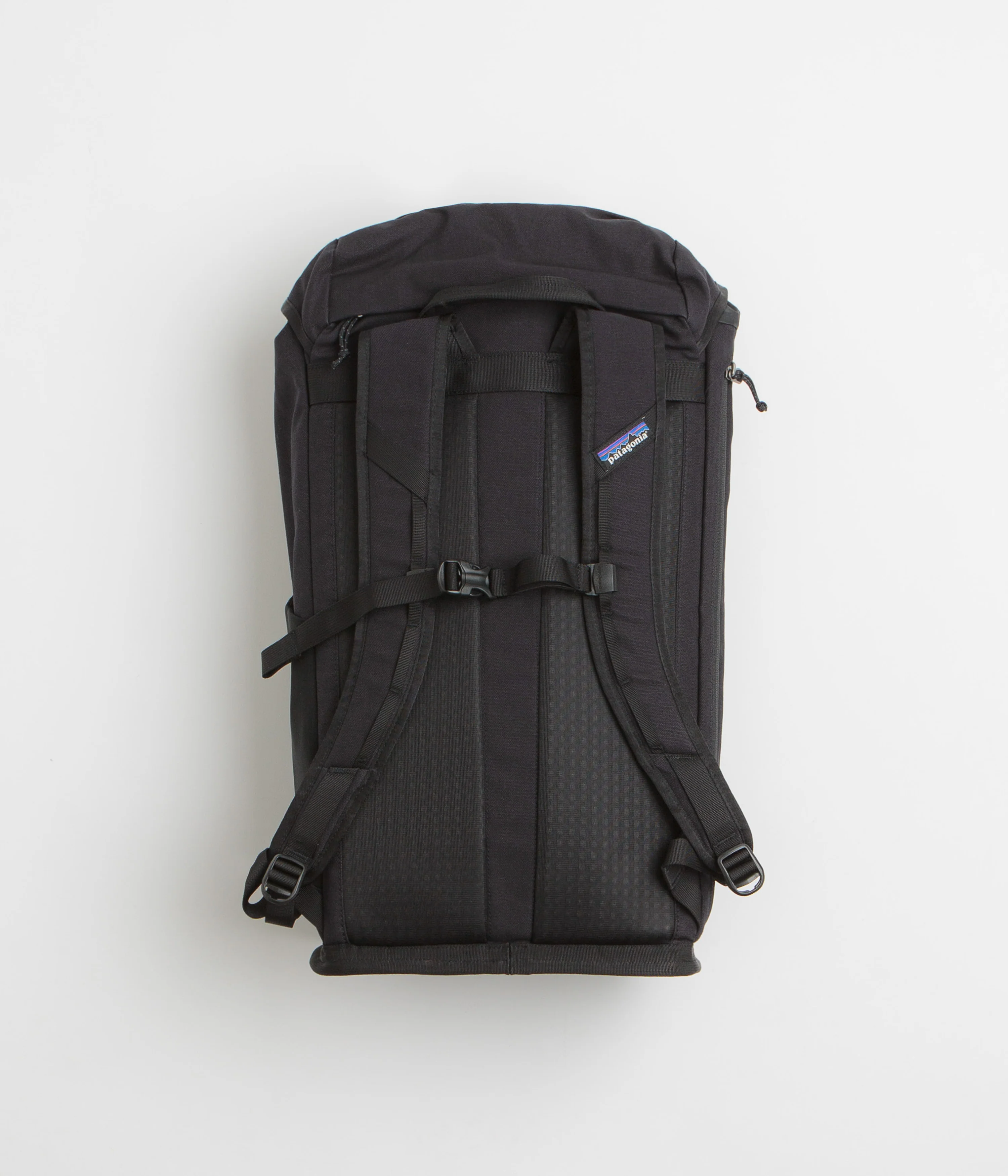 Patagonia Fieldsmith Lid Pack 28L - Black - Image 3
