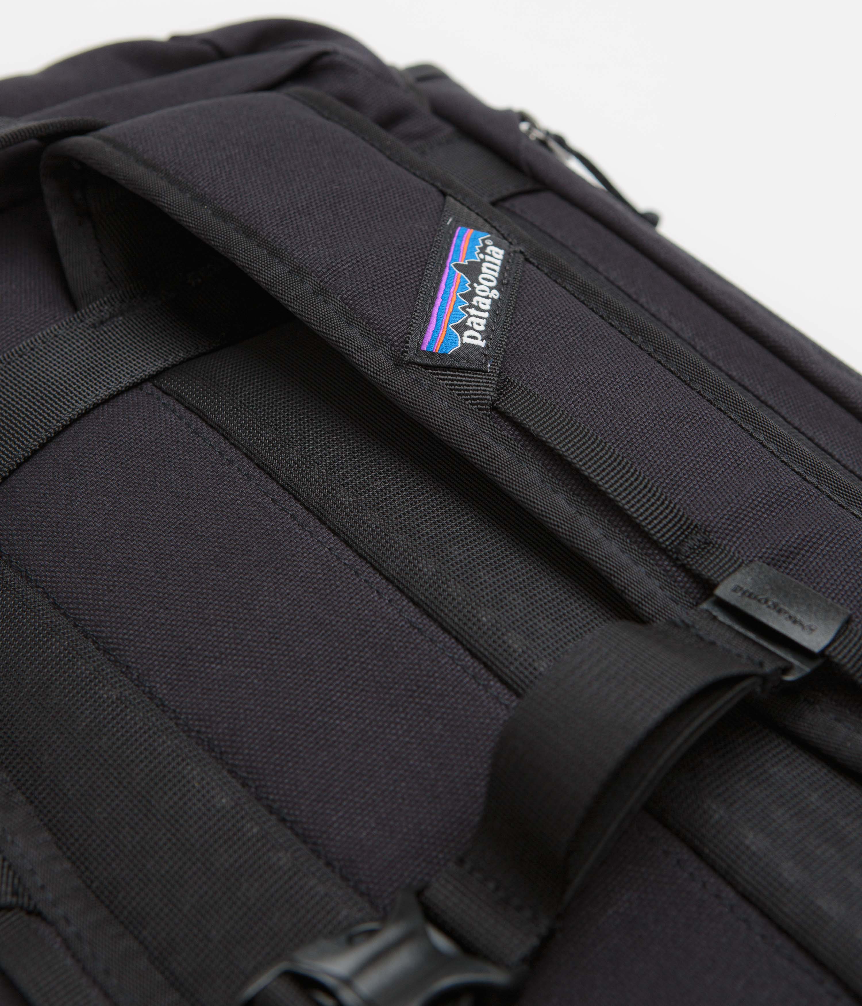 Patagonia Fieldsmith Lid Pack 28L - Black - Image 6