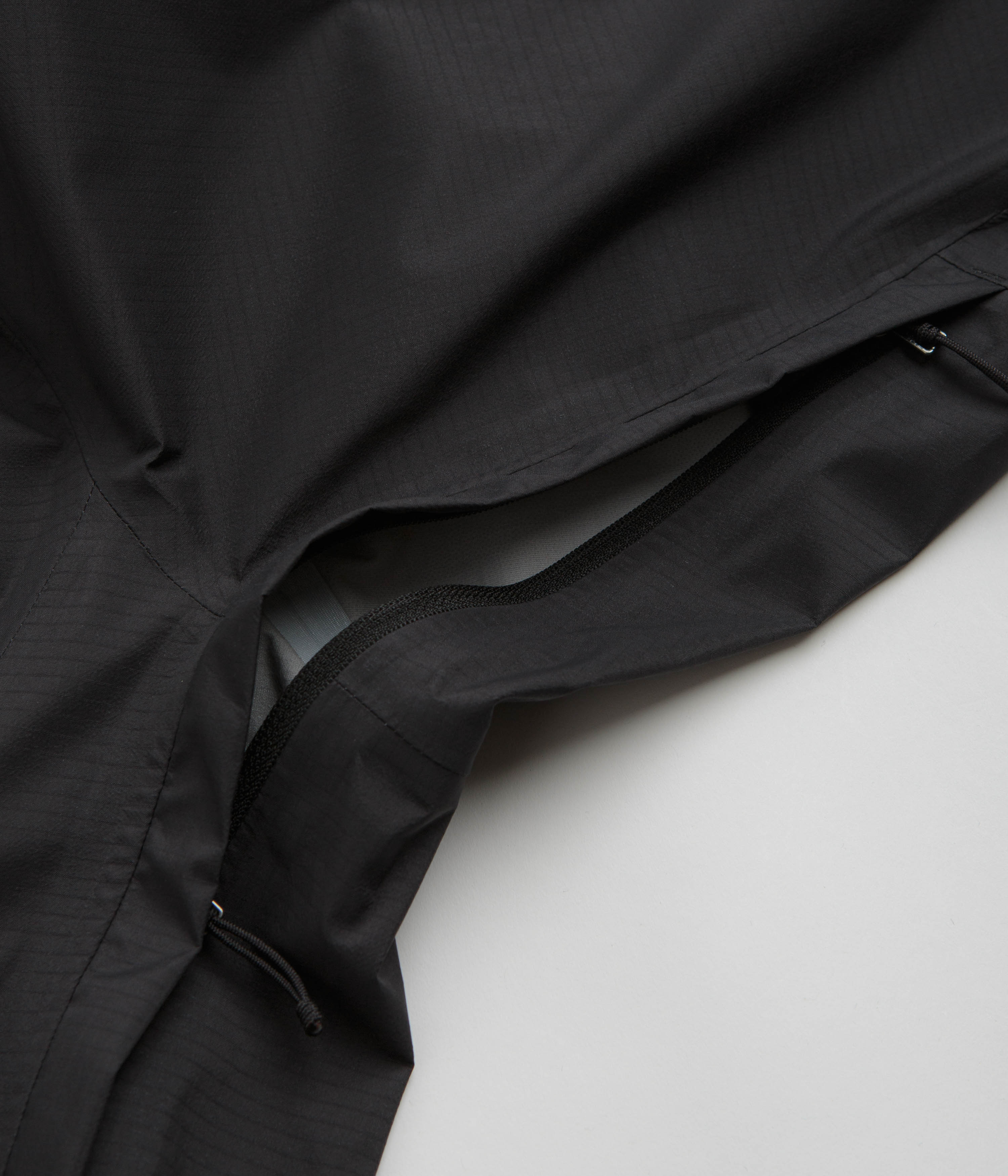 Patagonia Granite Crest Rain Jacket - Black - Image 5