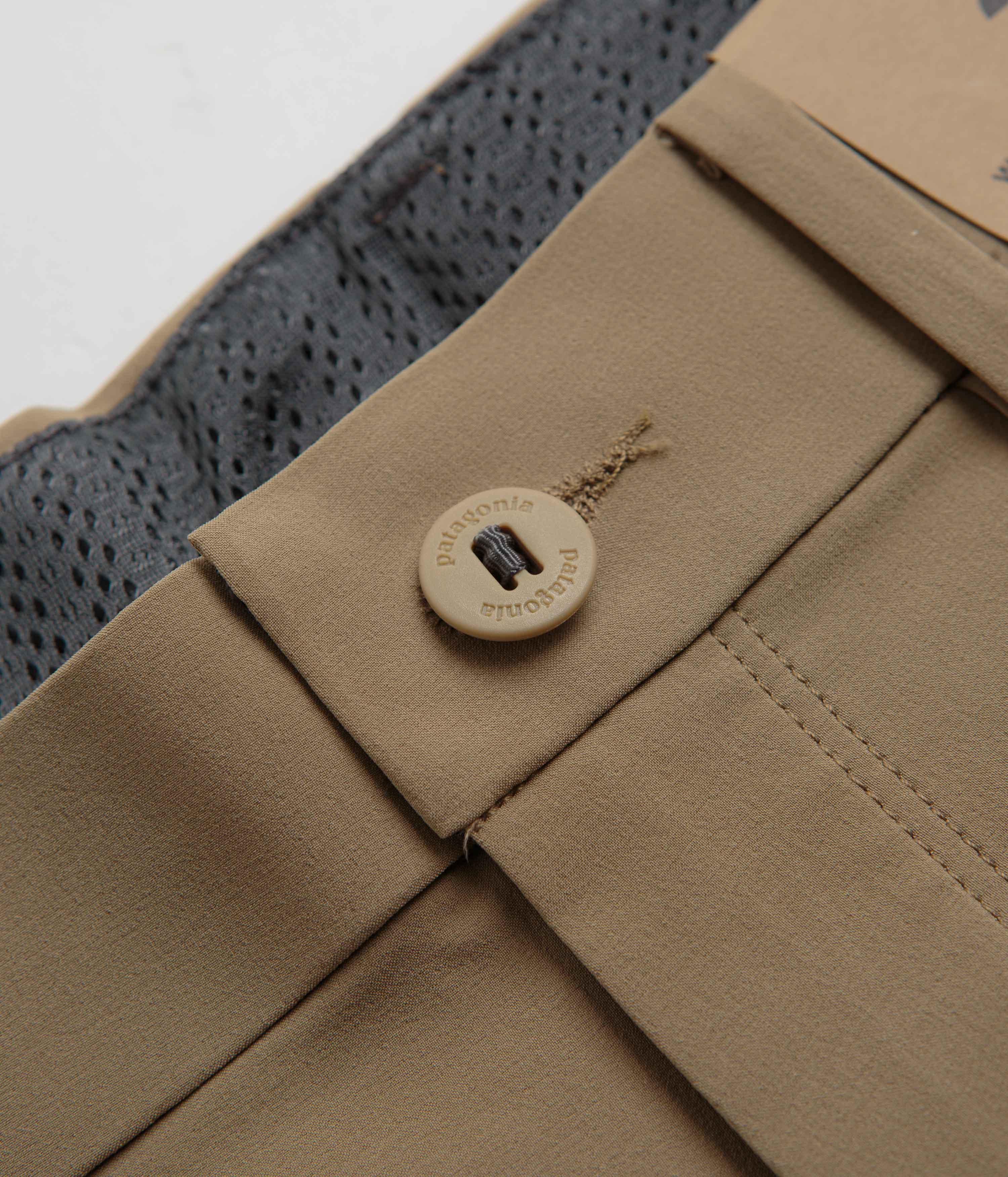 Patagonia Hydropeak Hybrid Walk 18" Shorts - Slab Khaki - Image 7