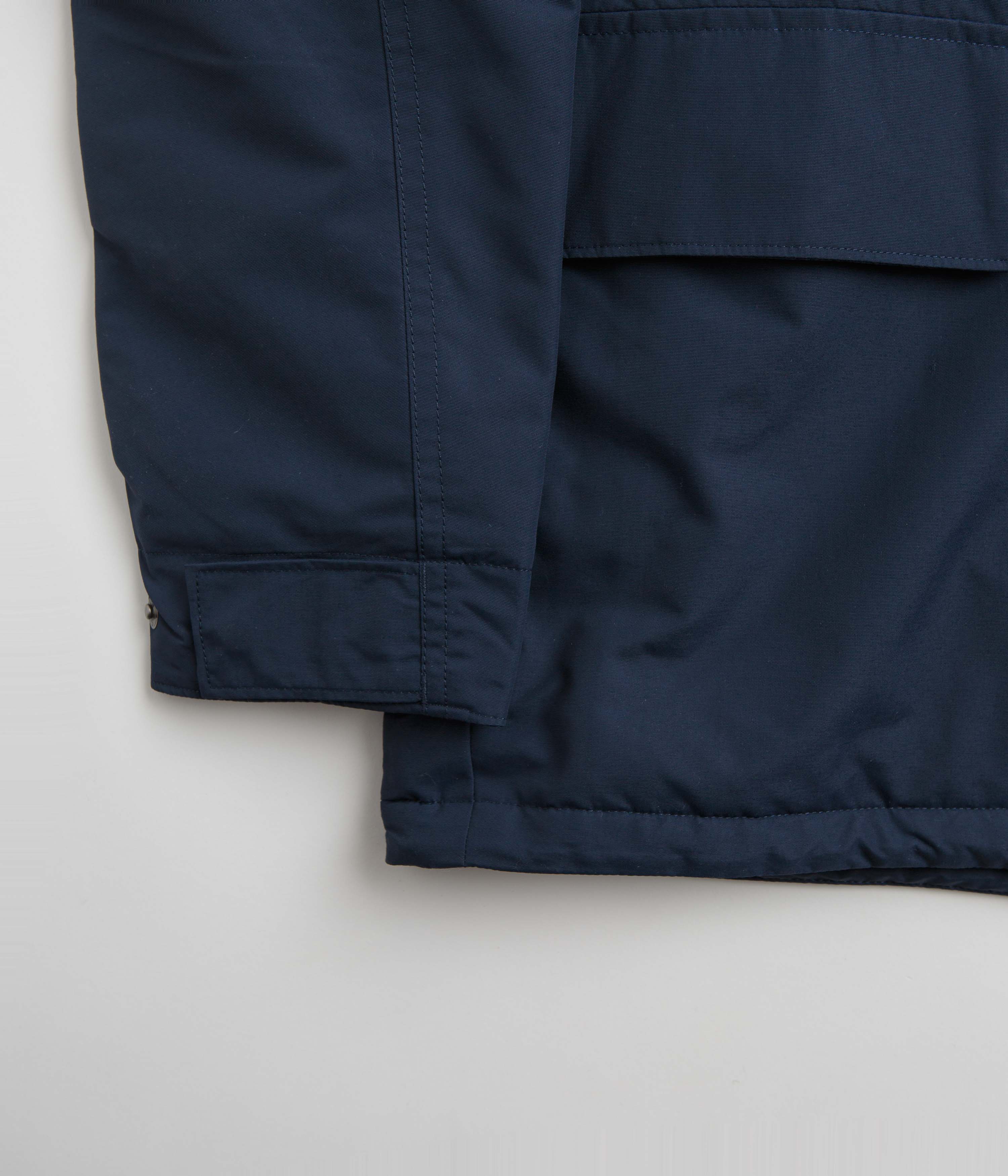 Patagonia Isthmus Parka - New Navy - Image 2