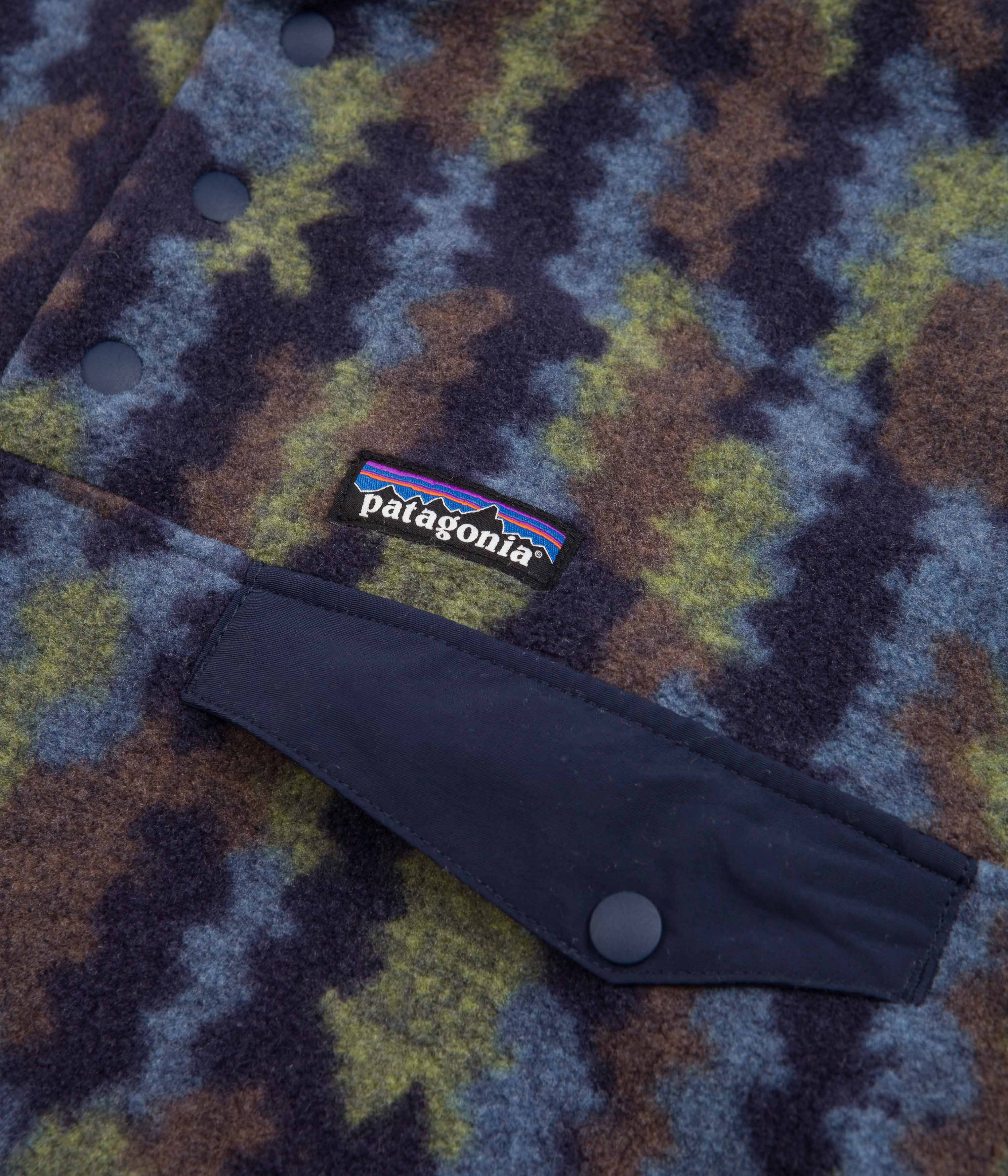 Patagonia Lightweight Synchilla Snap-T Fleece - Climbing Trees Ikat: New Navy - Image 3