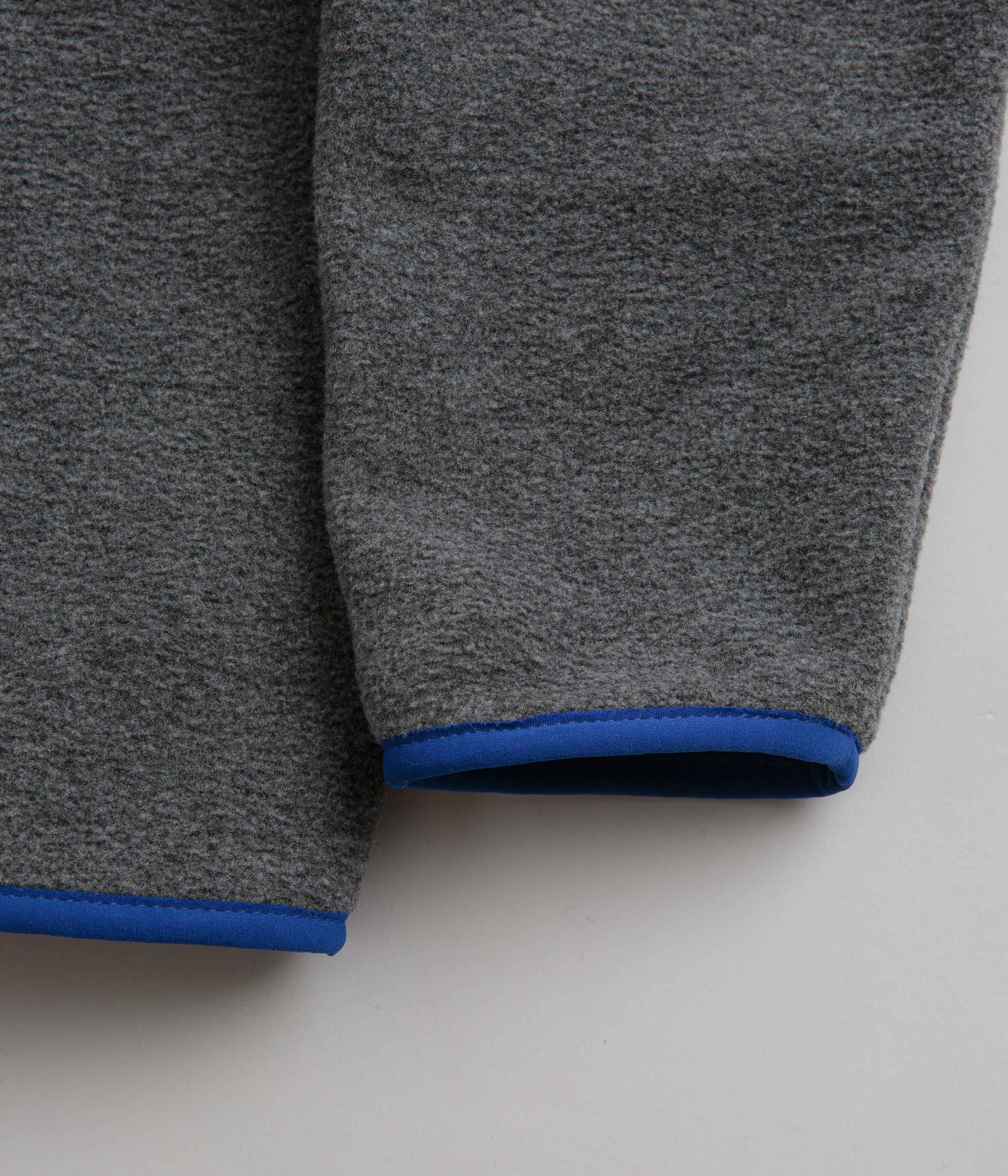 Patagonia Lightweight Synchilla Snap-T Fleece - Nickel / Passage Blue - Image 3
